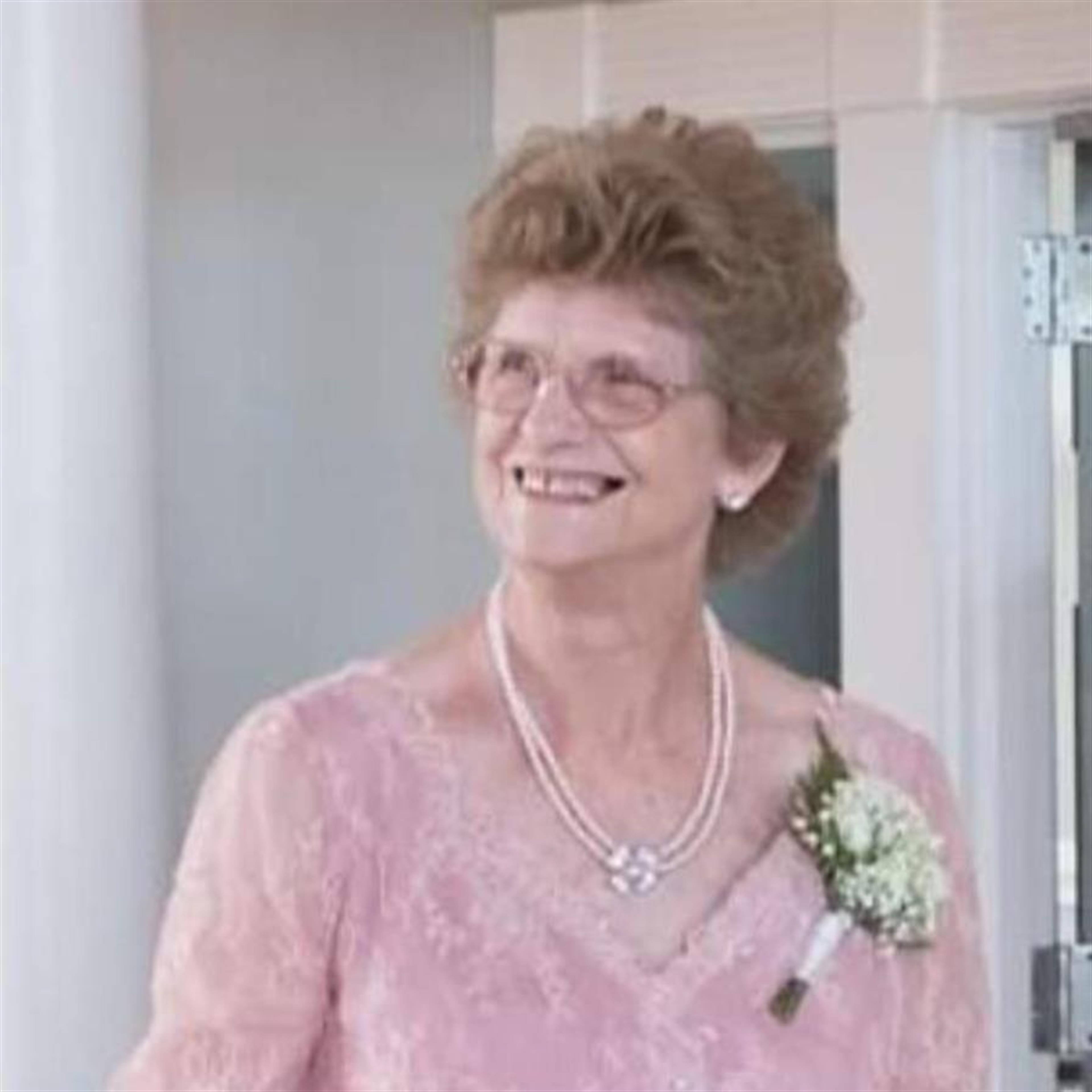Alice Mae Singletary's obituary picture