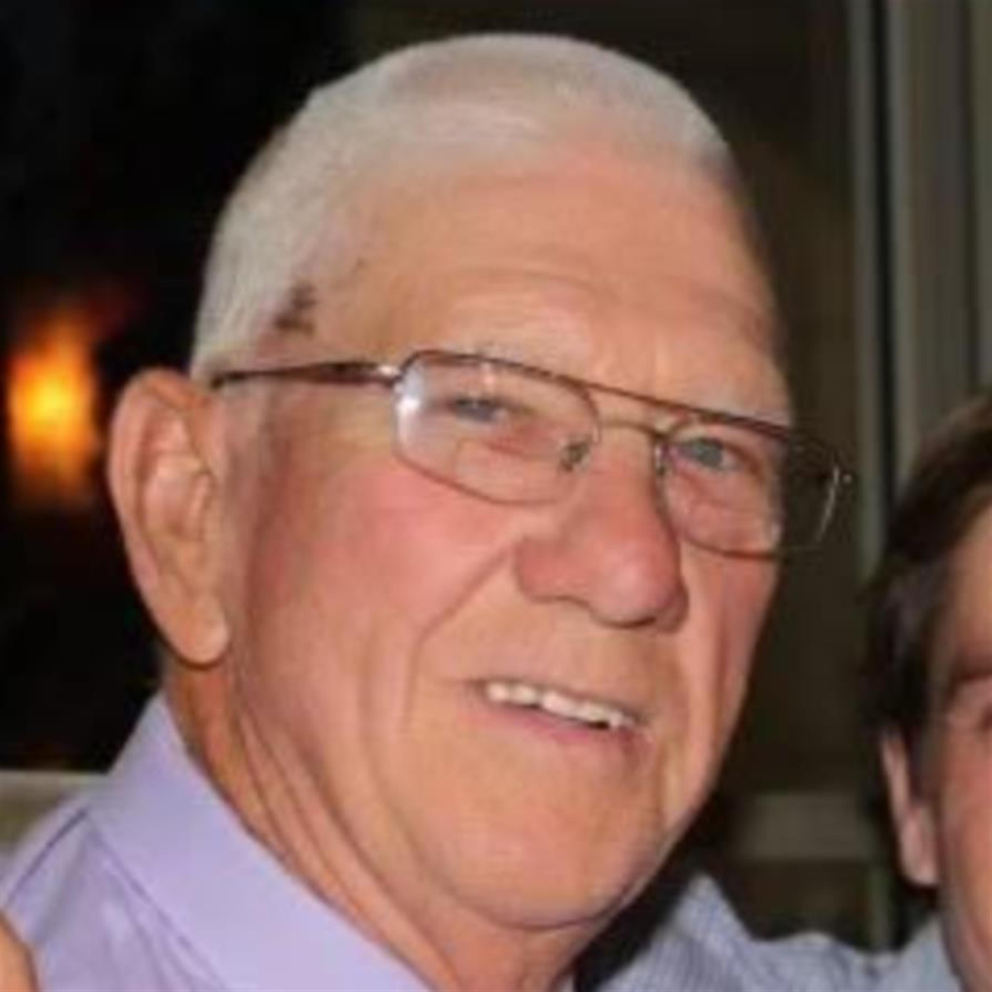 Robert "Old Fart" Wright