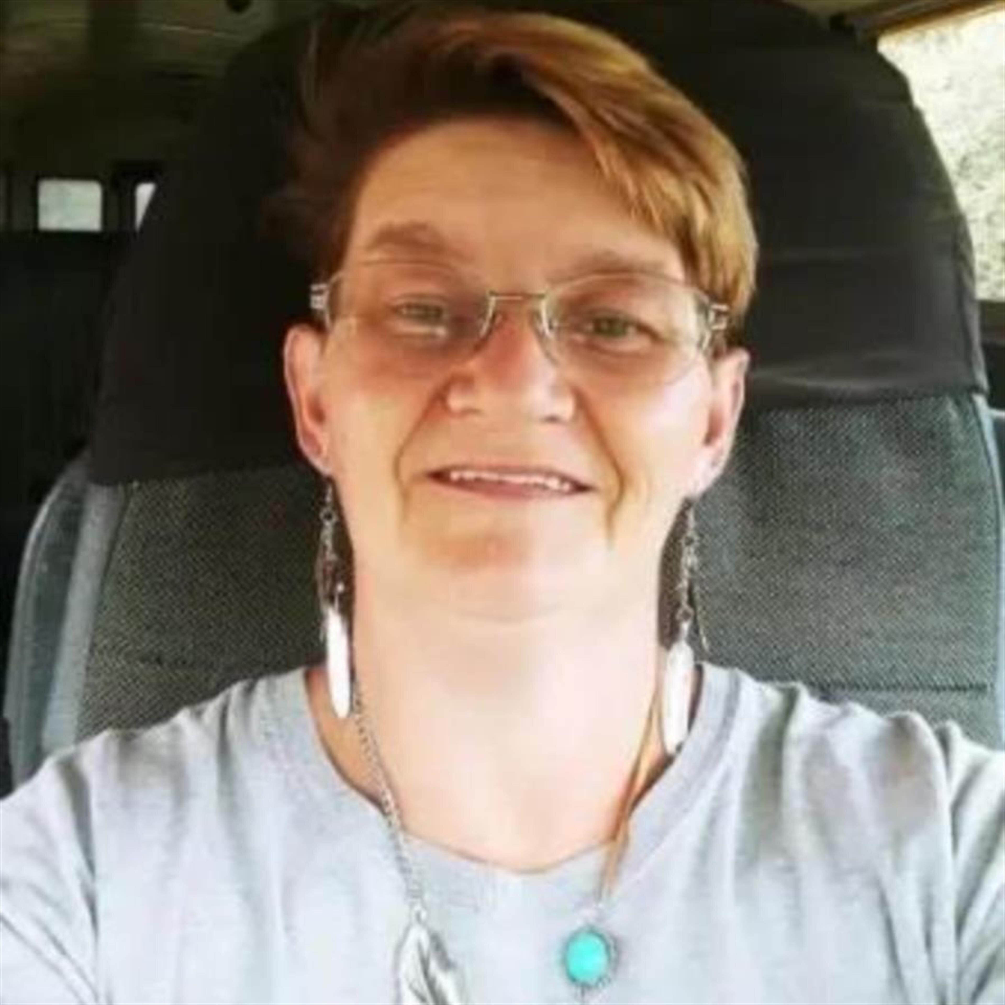Stephanie Burns (Camdenton)