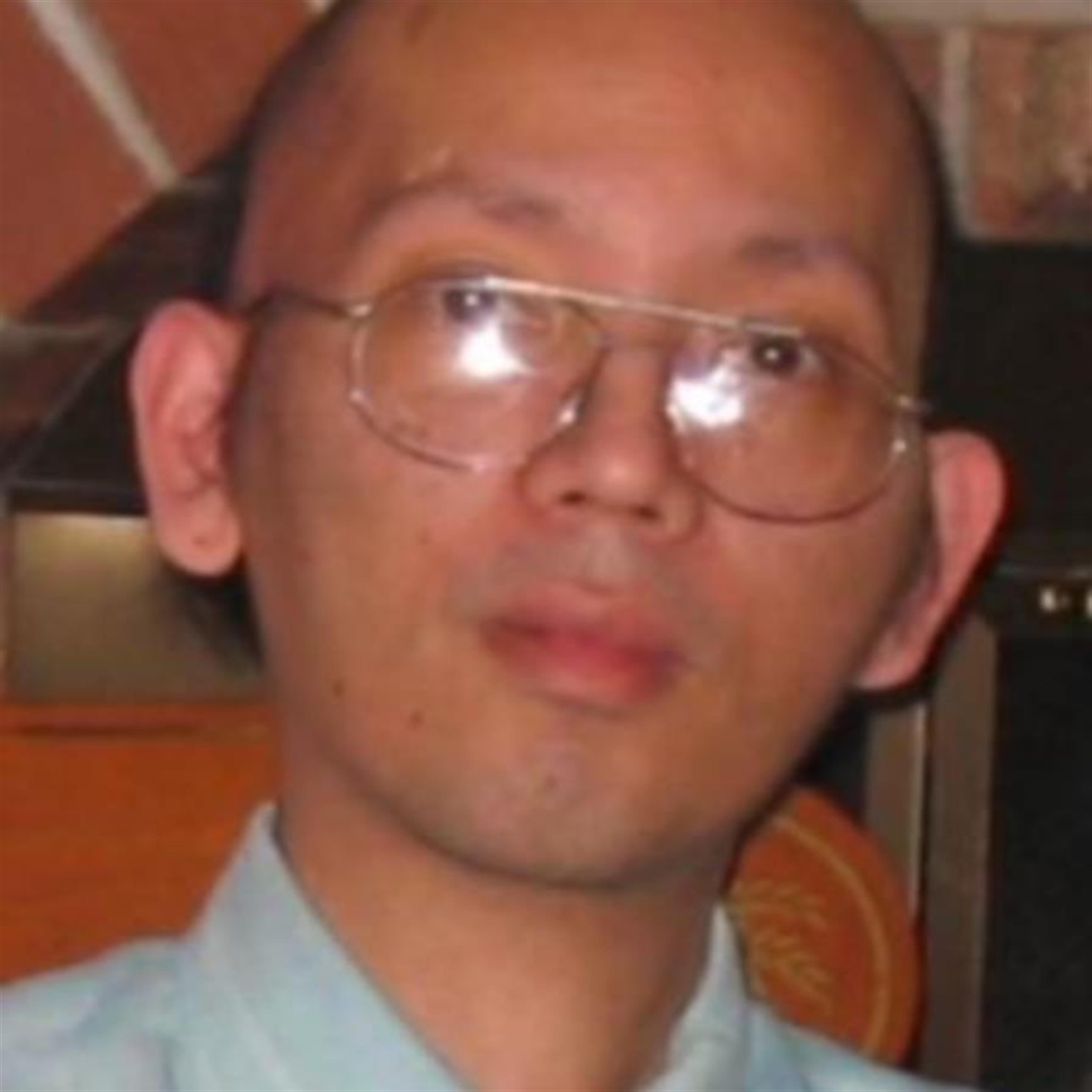 John Hongyee's obituary picture