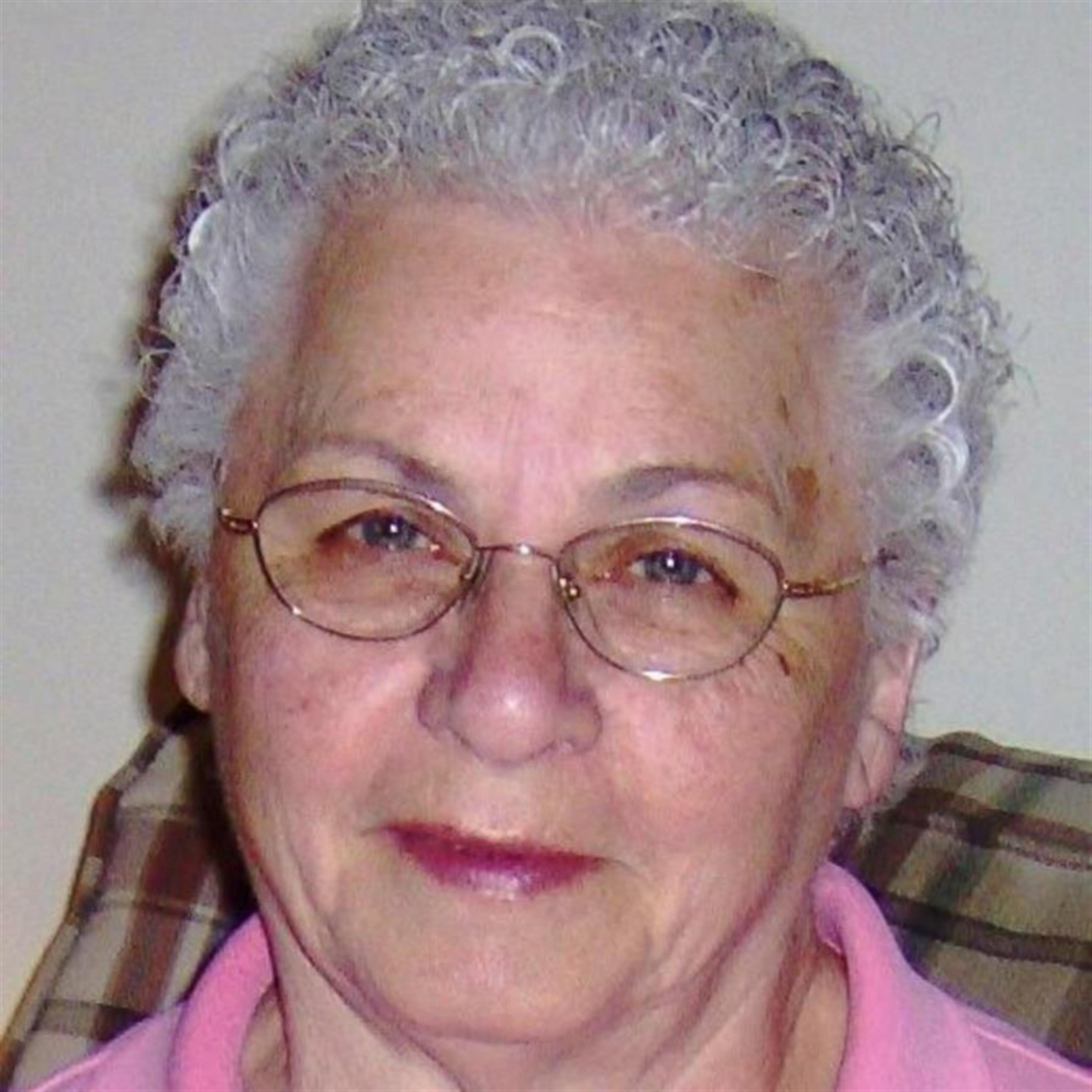 Yvette L. "Memere" (Desruisseaux) Nappa's obituary picture