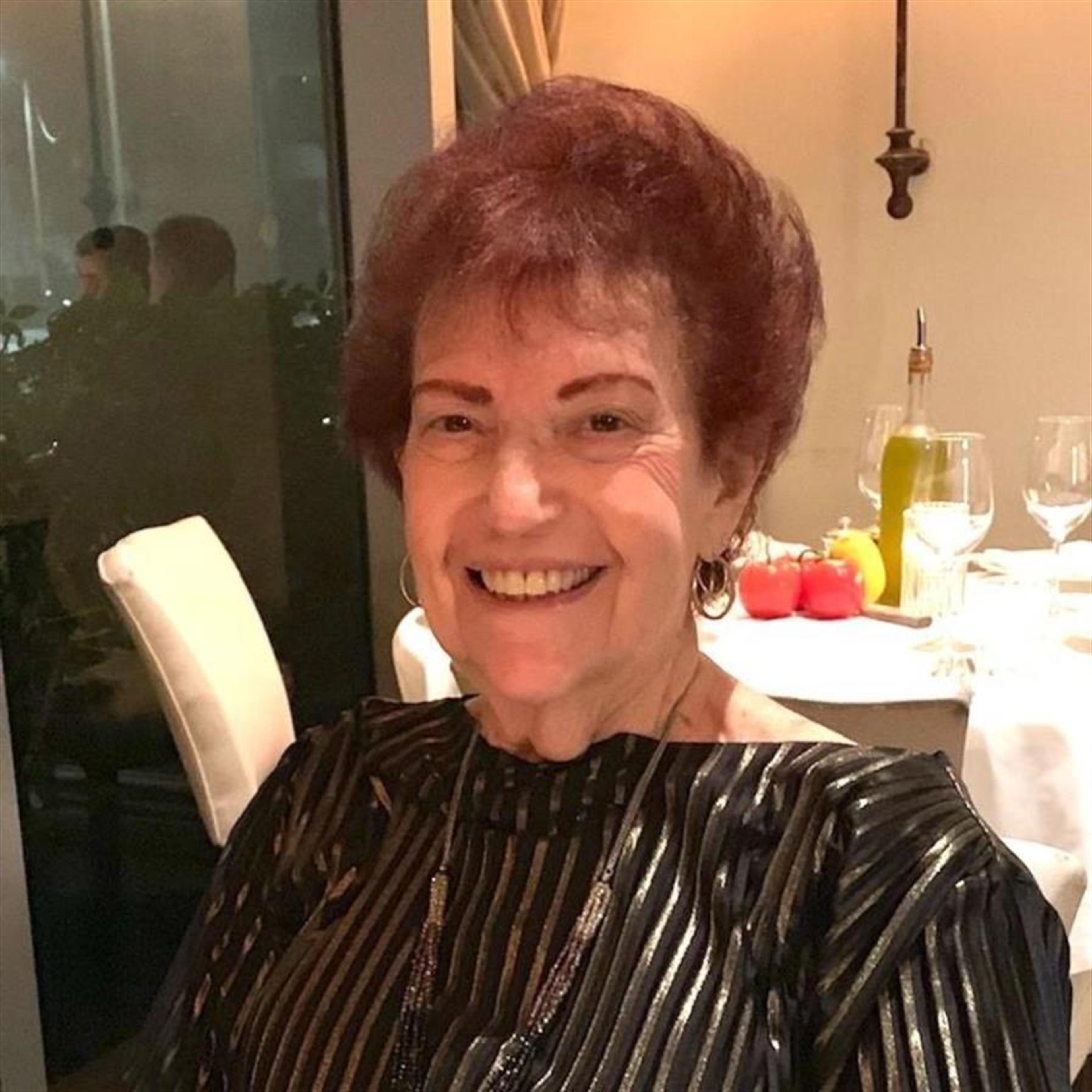 Iris M. Semaya