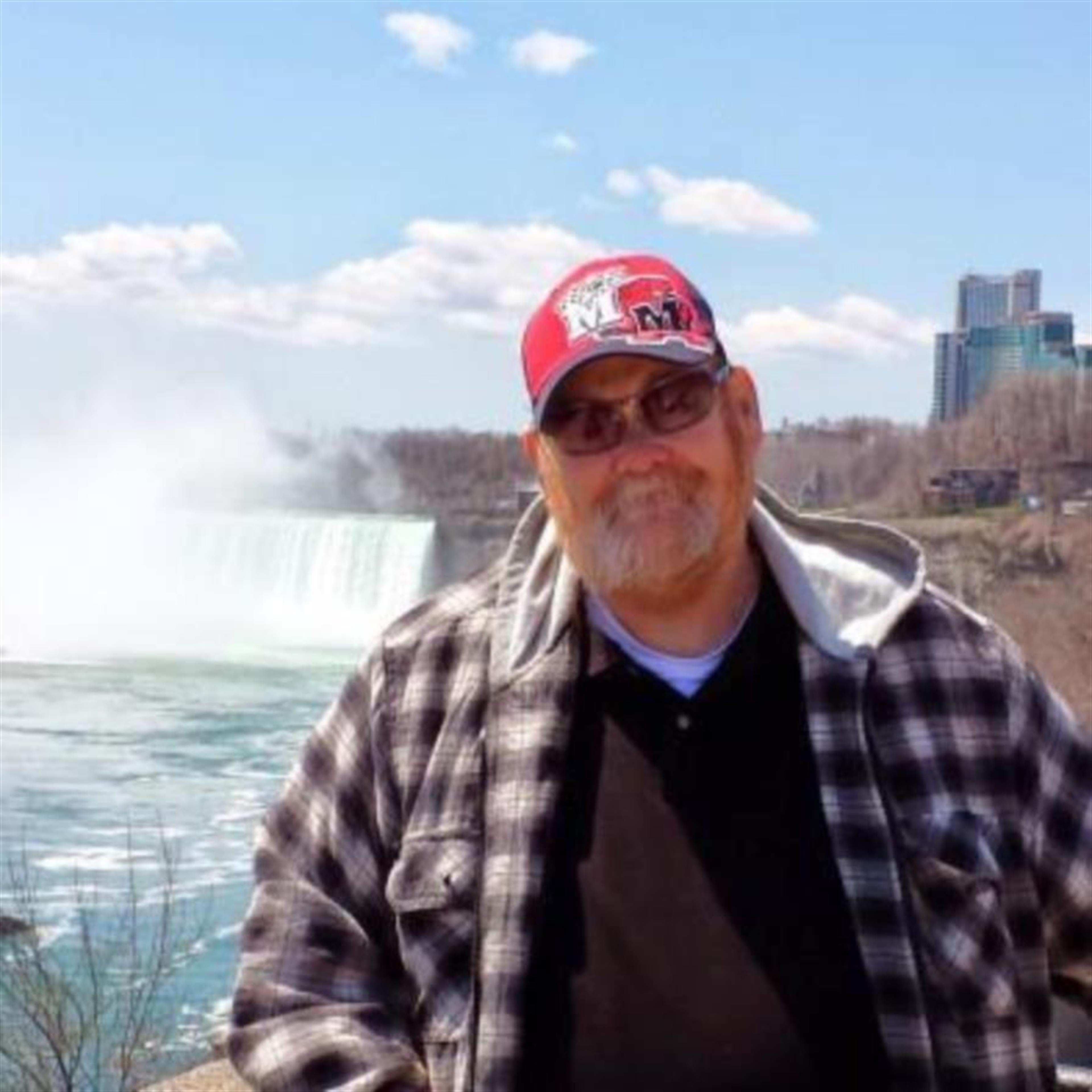 Lawrence Warren Simmons' obituary picture