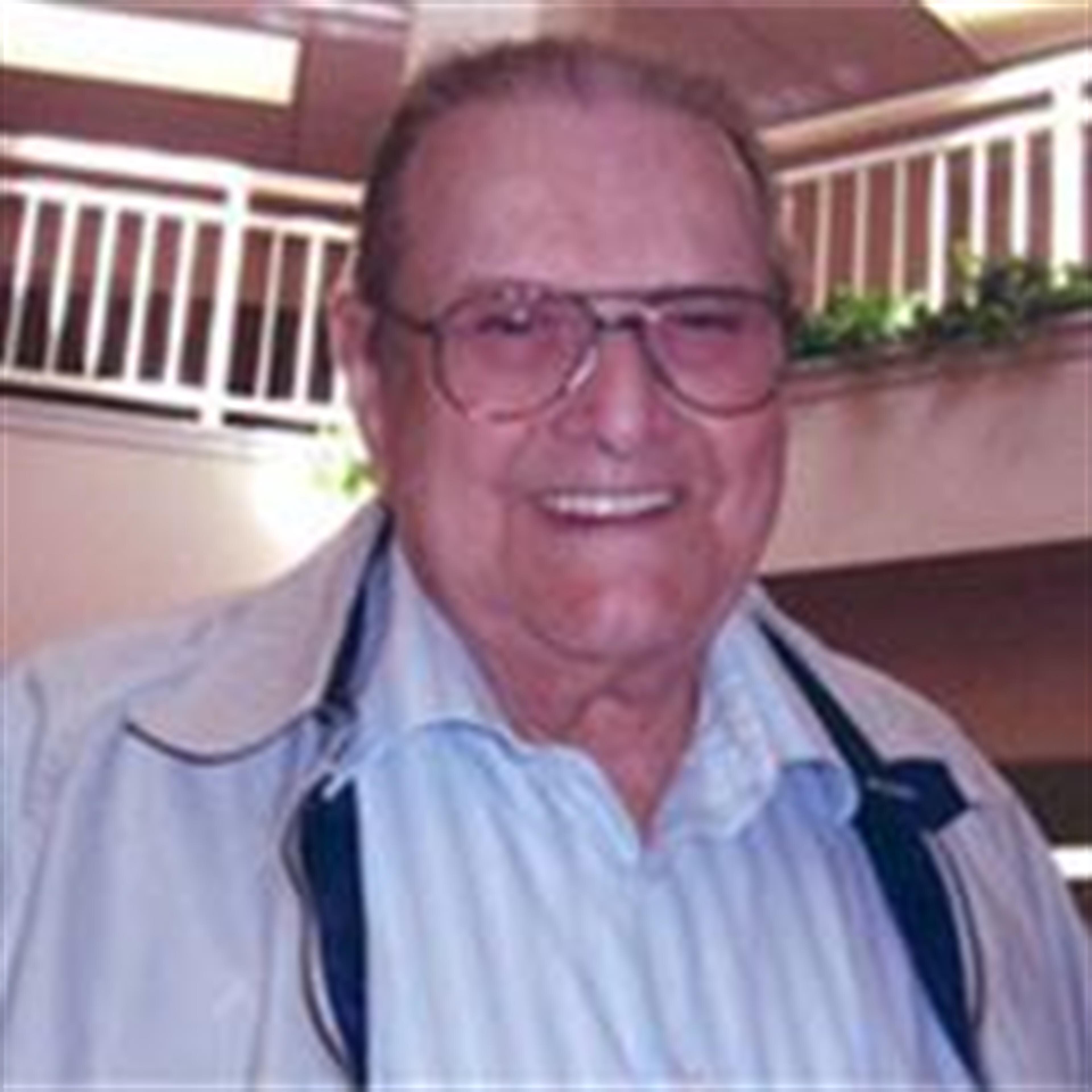 Robert Dean Wallace