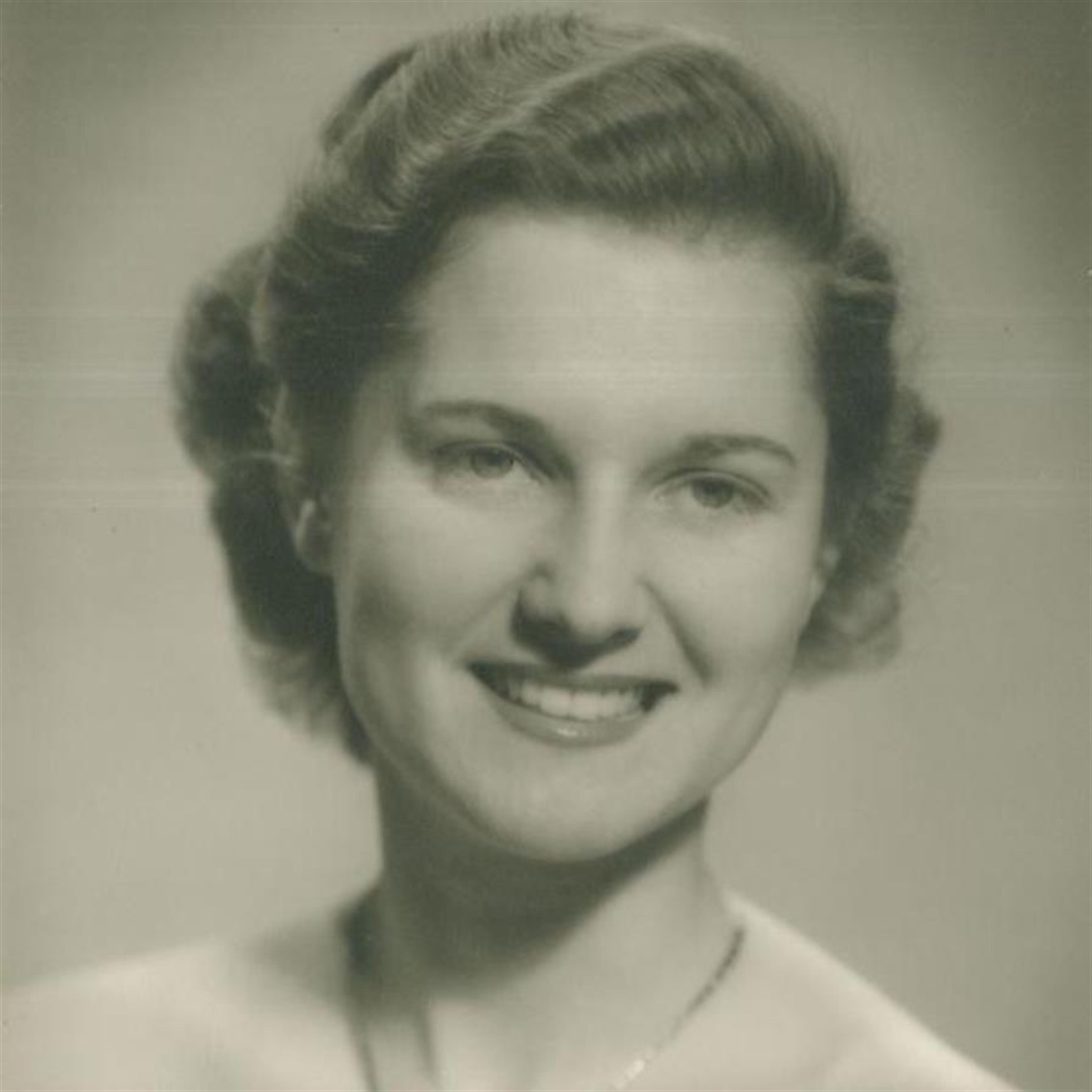 Geraldine Dozier MacQueen