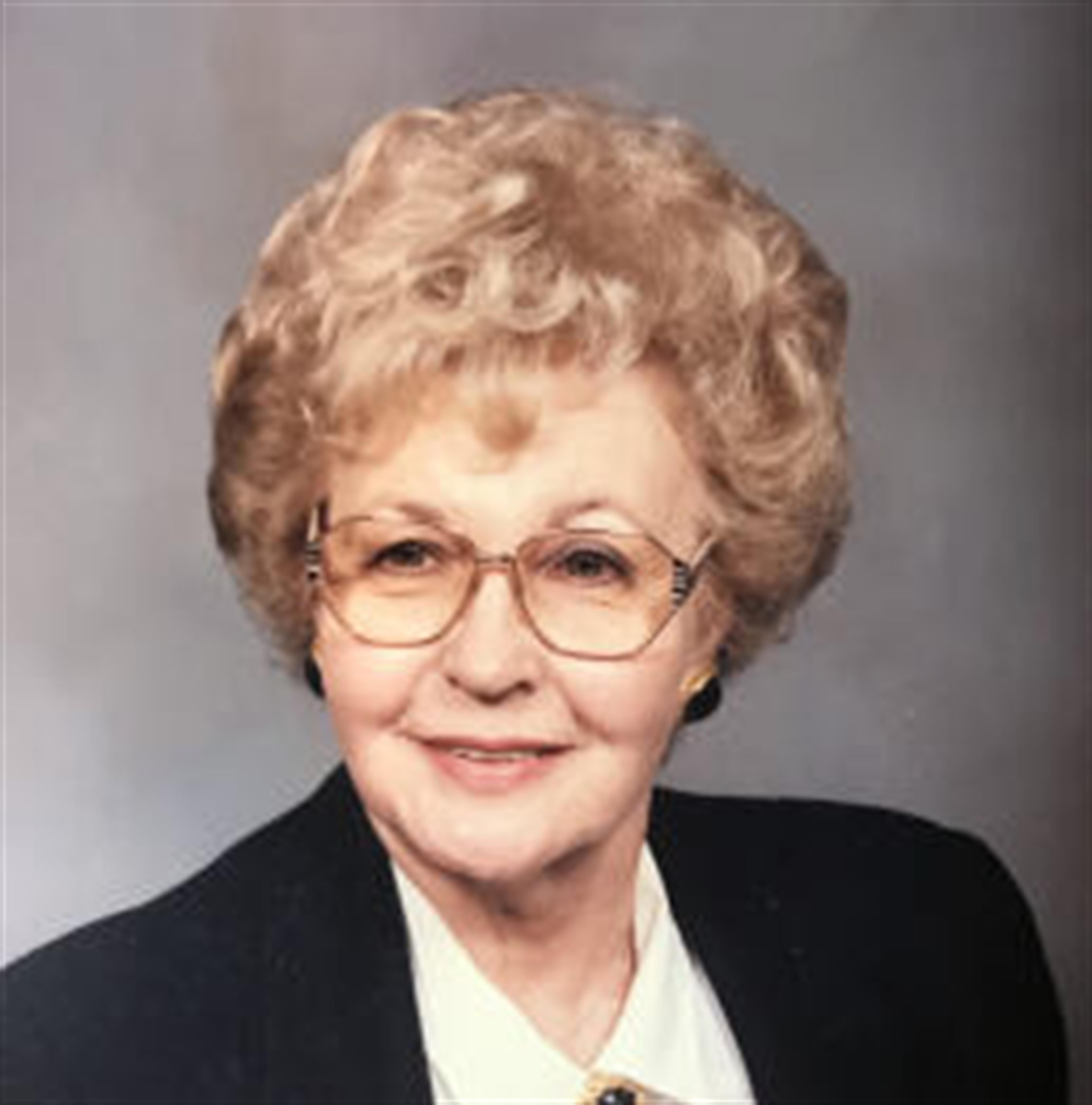 Esther Houk's obituary picture