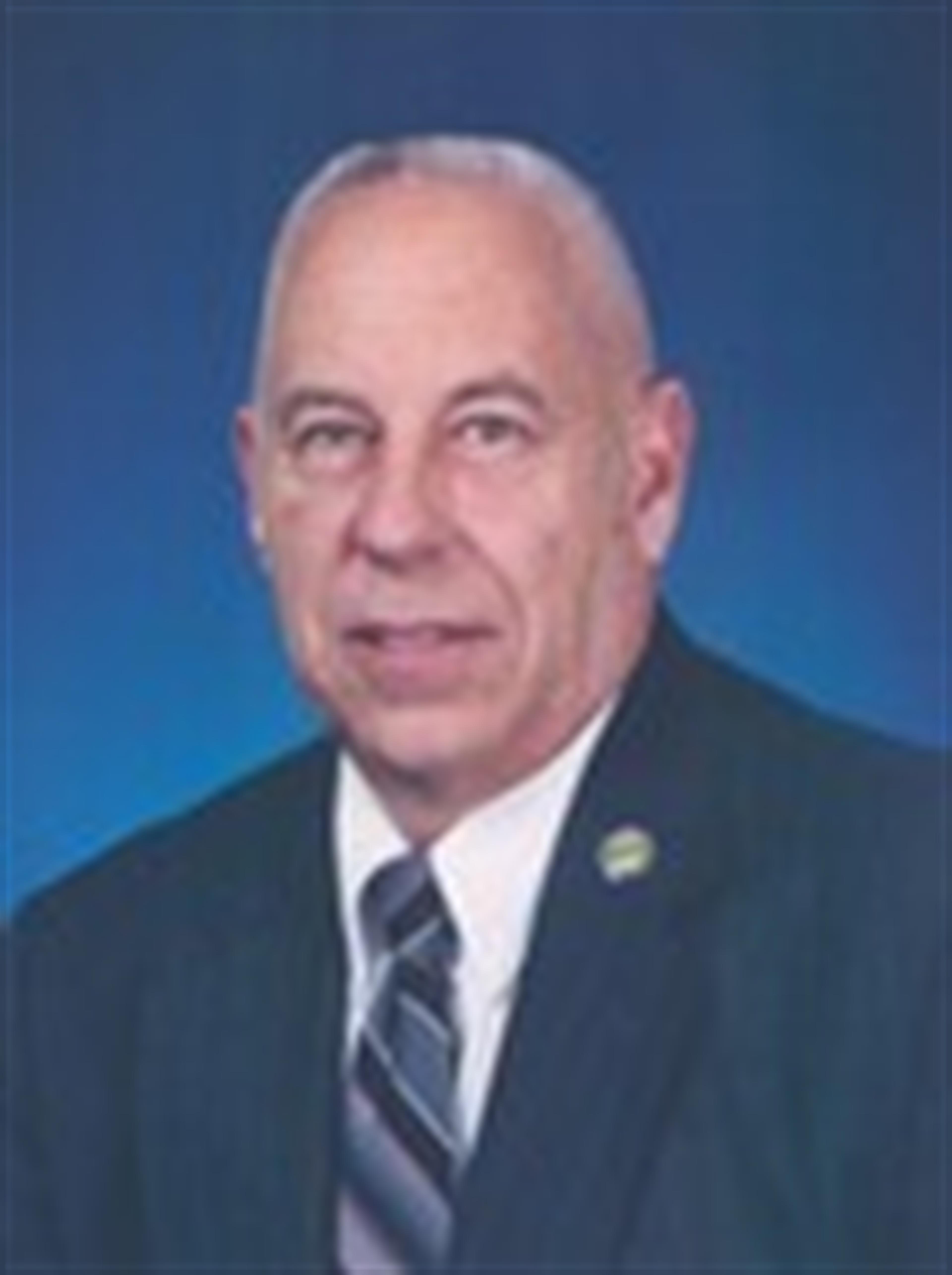 Walter S Worthington Jr.