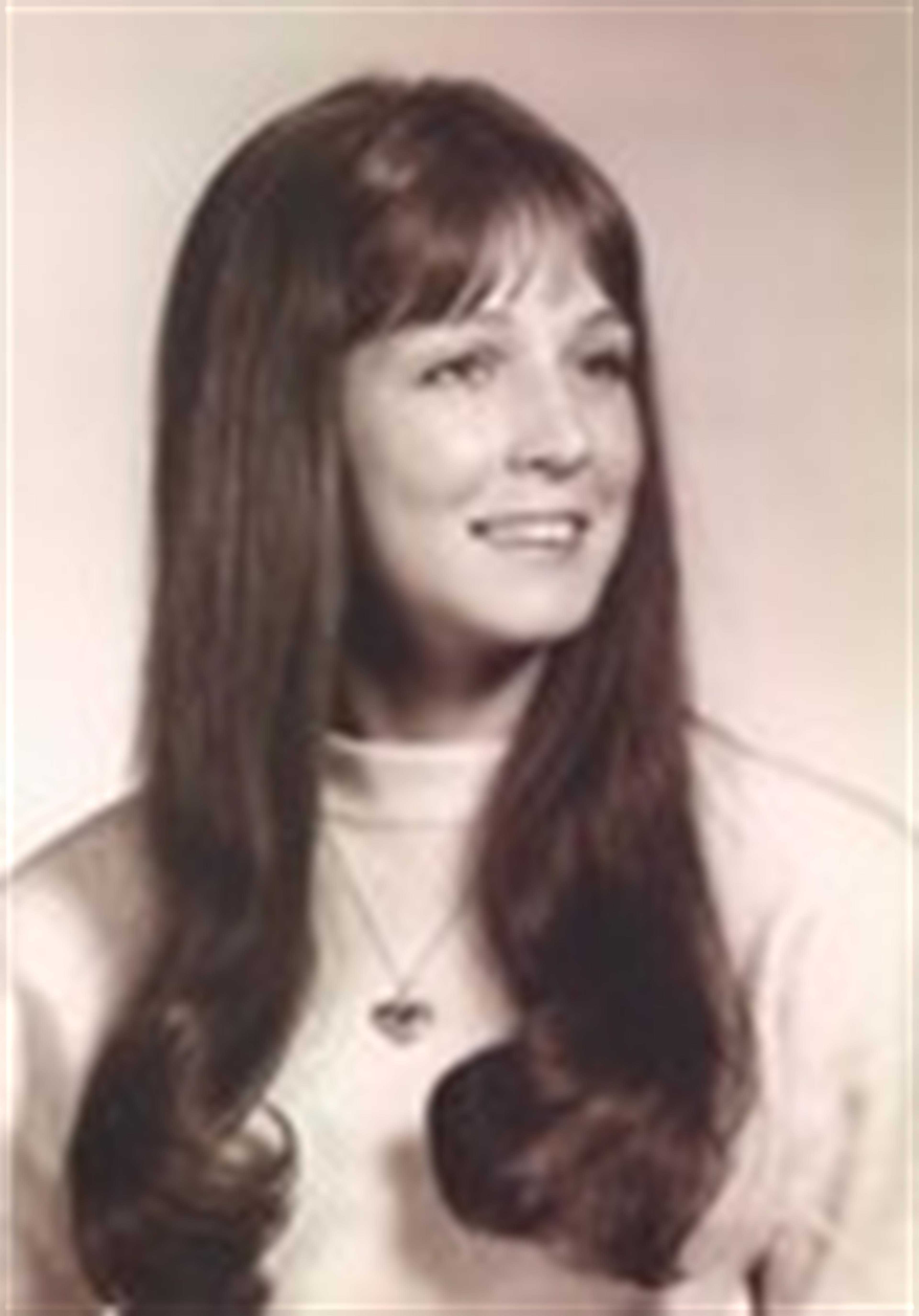 Barbara Dee Hall (Shelhouse)