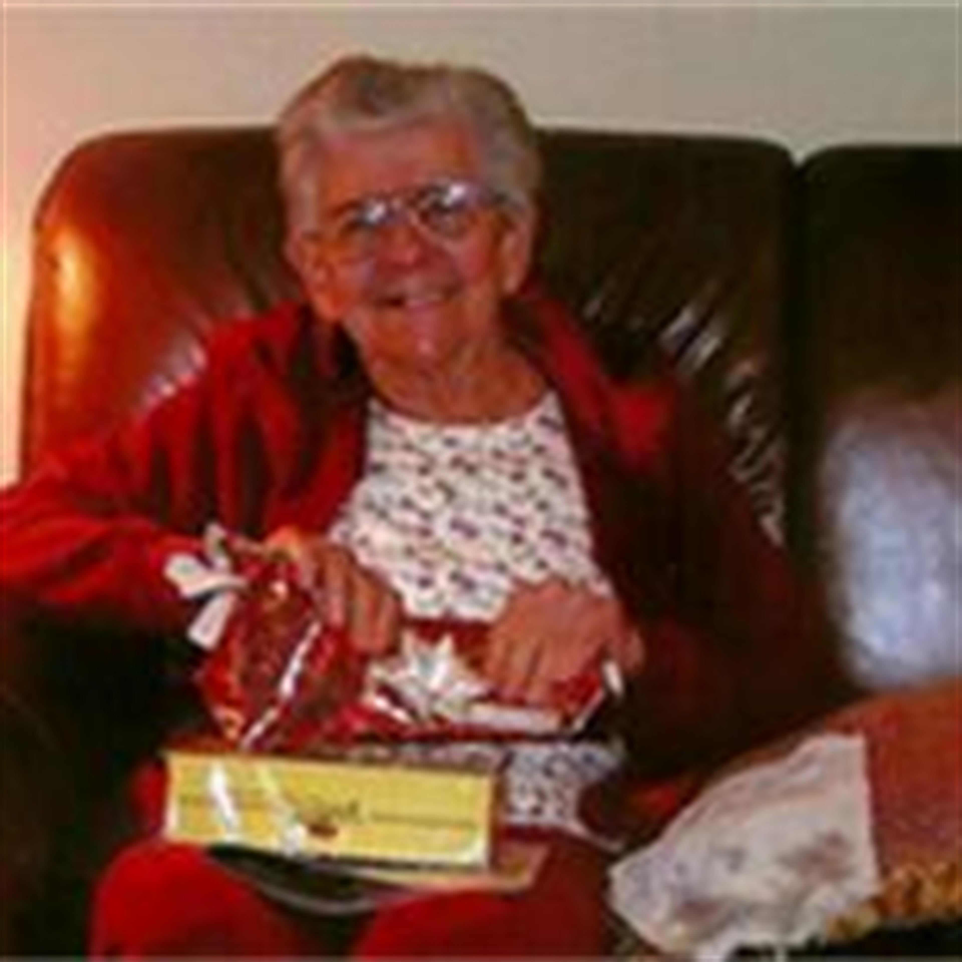 Olympia Hardman's obituary picture