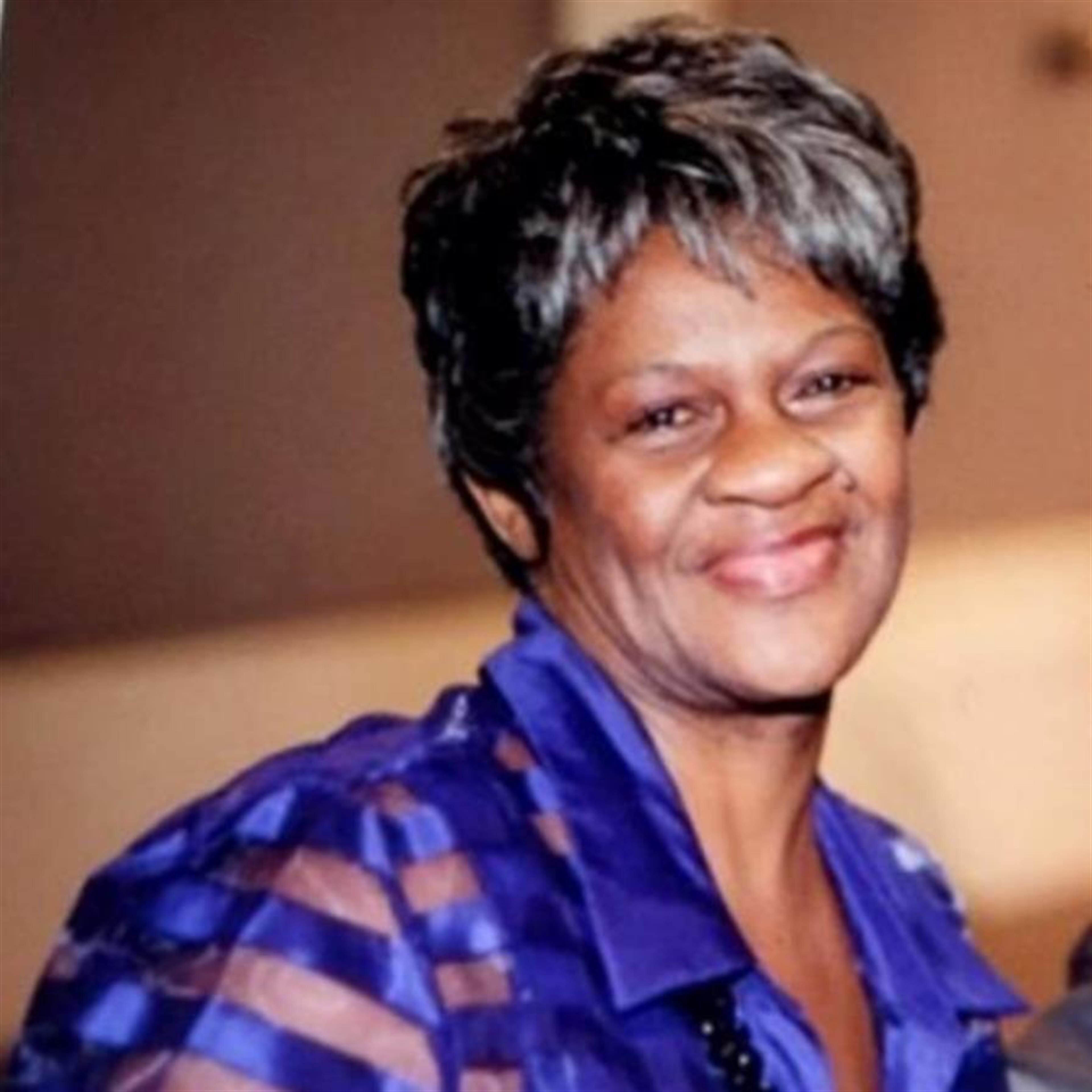 Joanne Leslie Derr