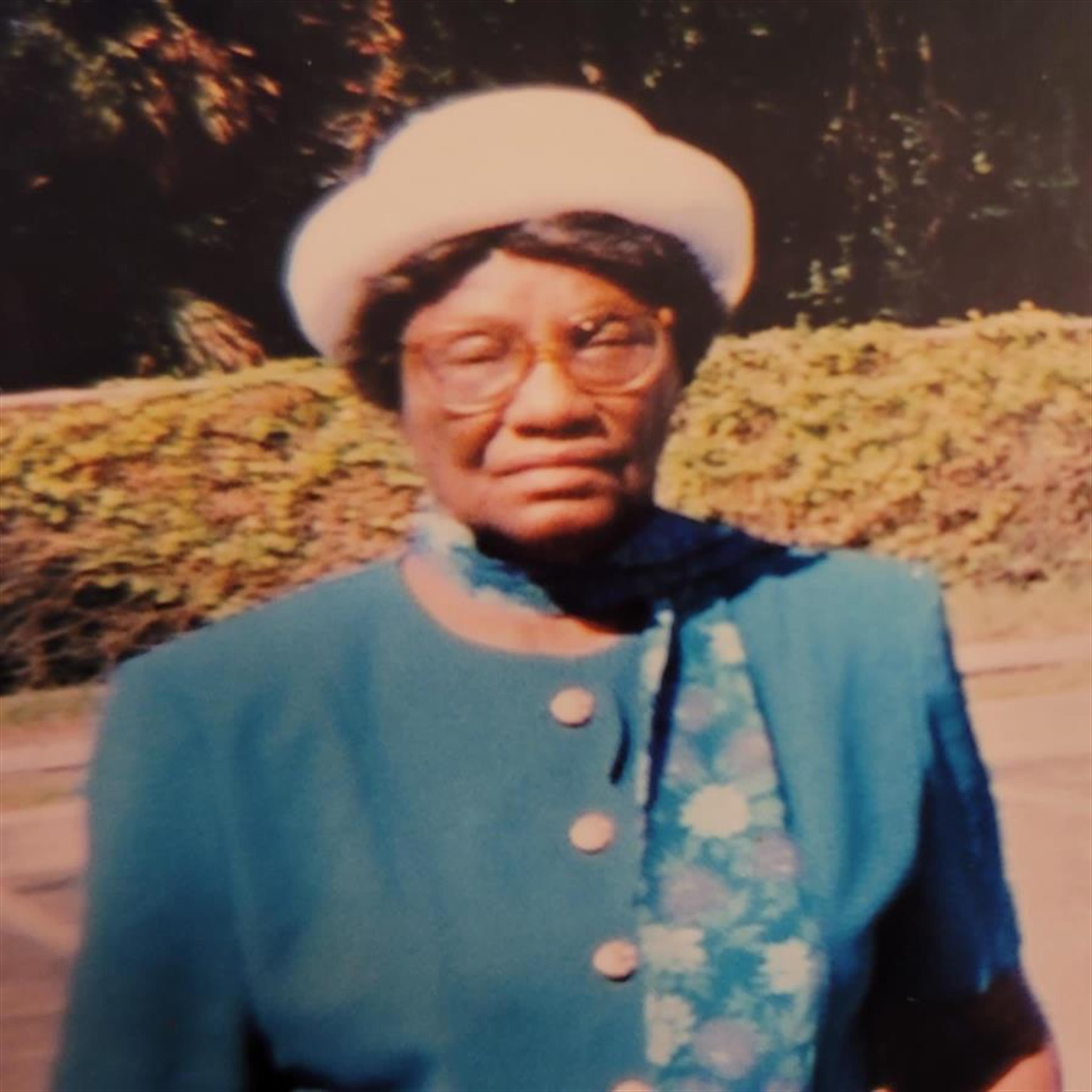 Justina Alcius' obituary picture