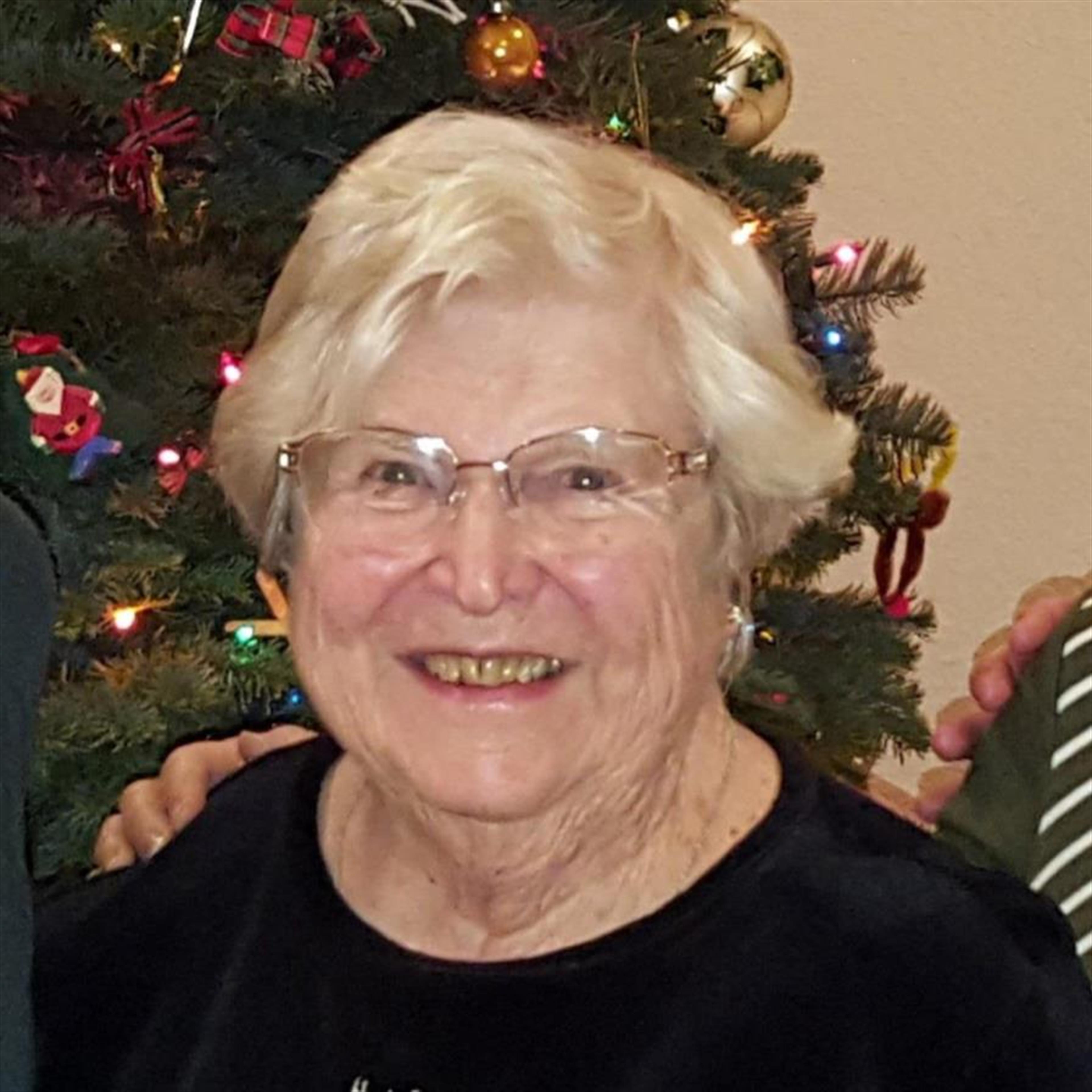 Doris Fetzer Campbell