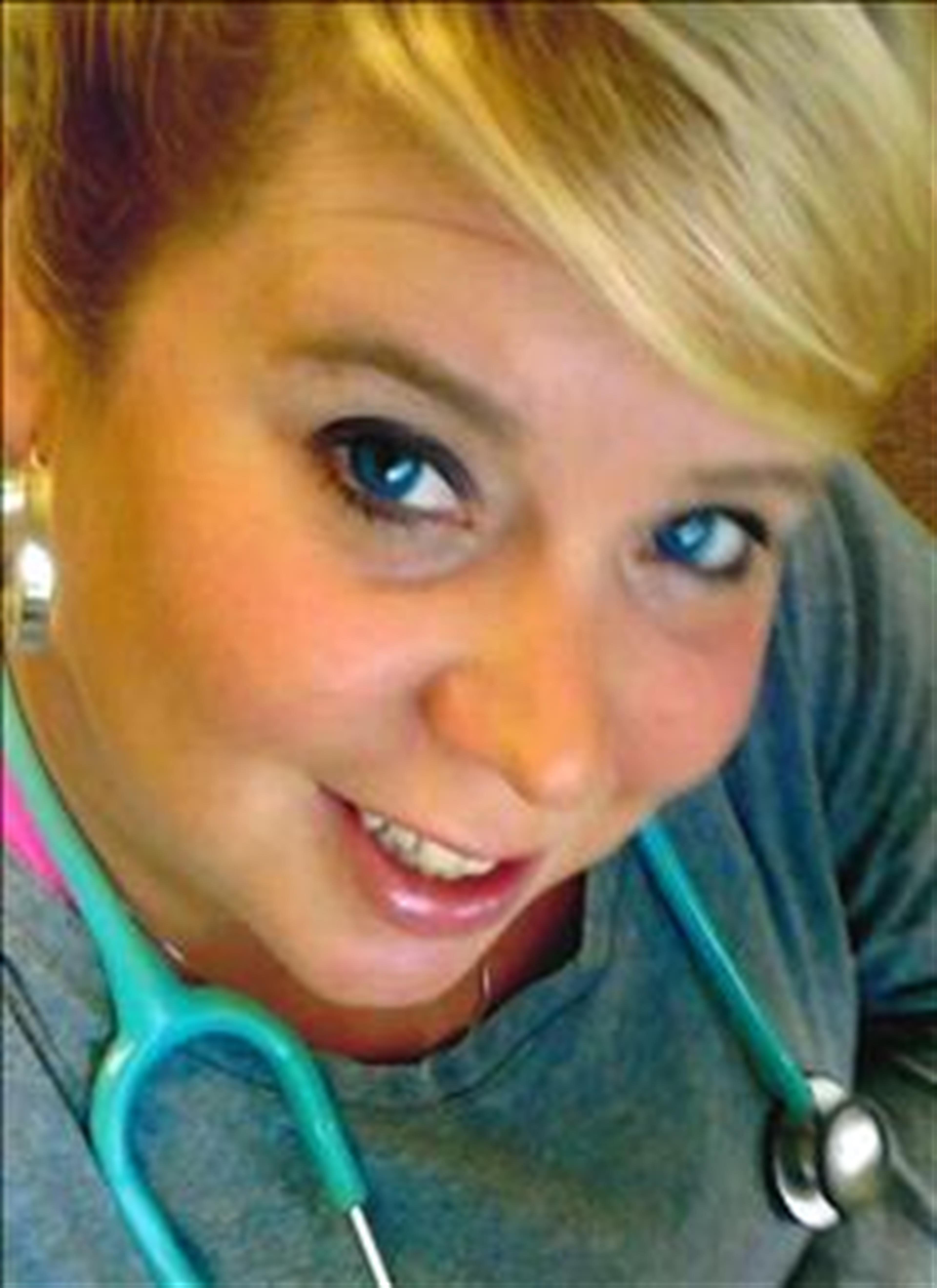 April Dawn (Burns)  Grundei