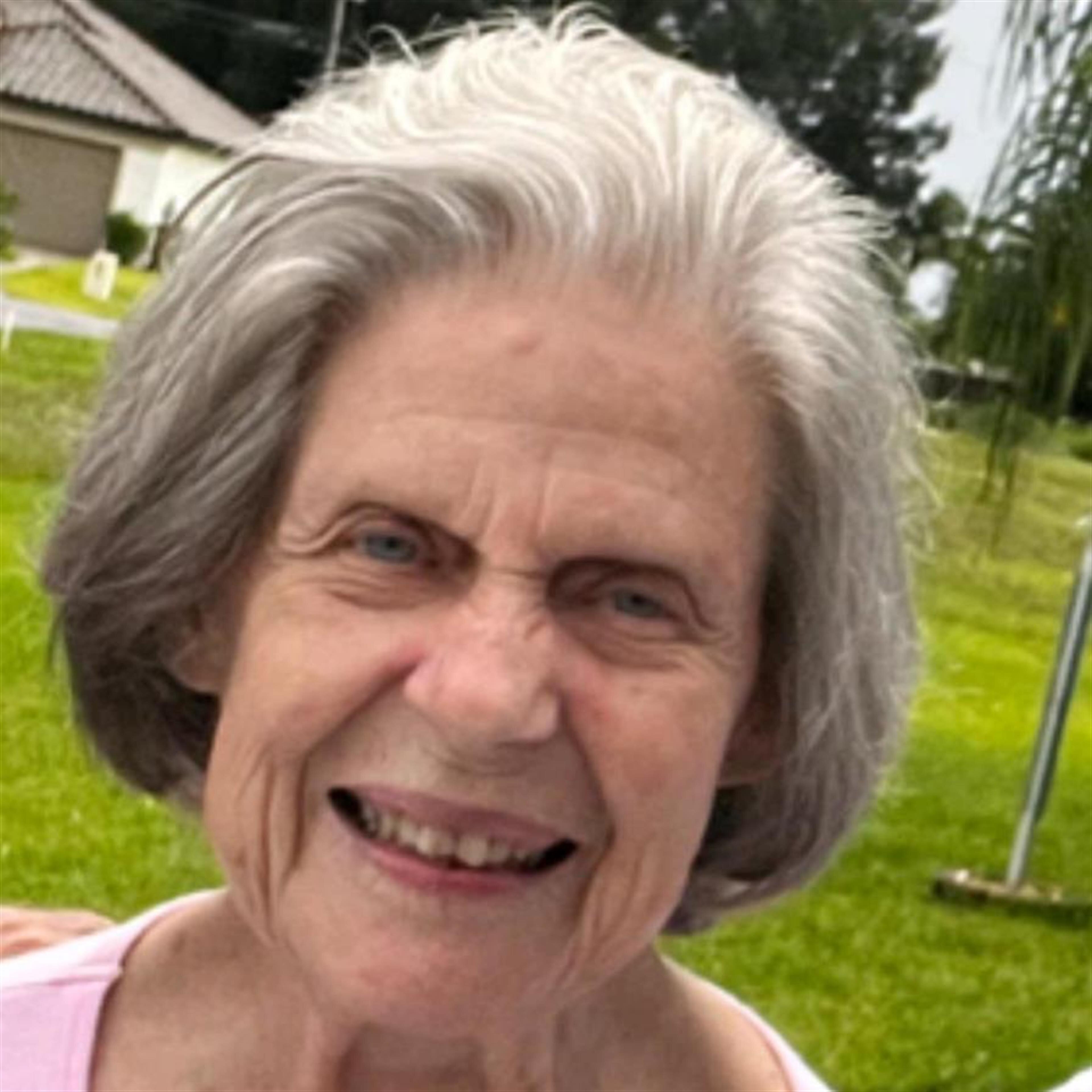 Peggy W Crouch