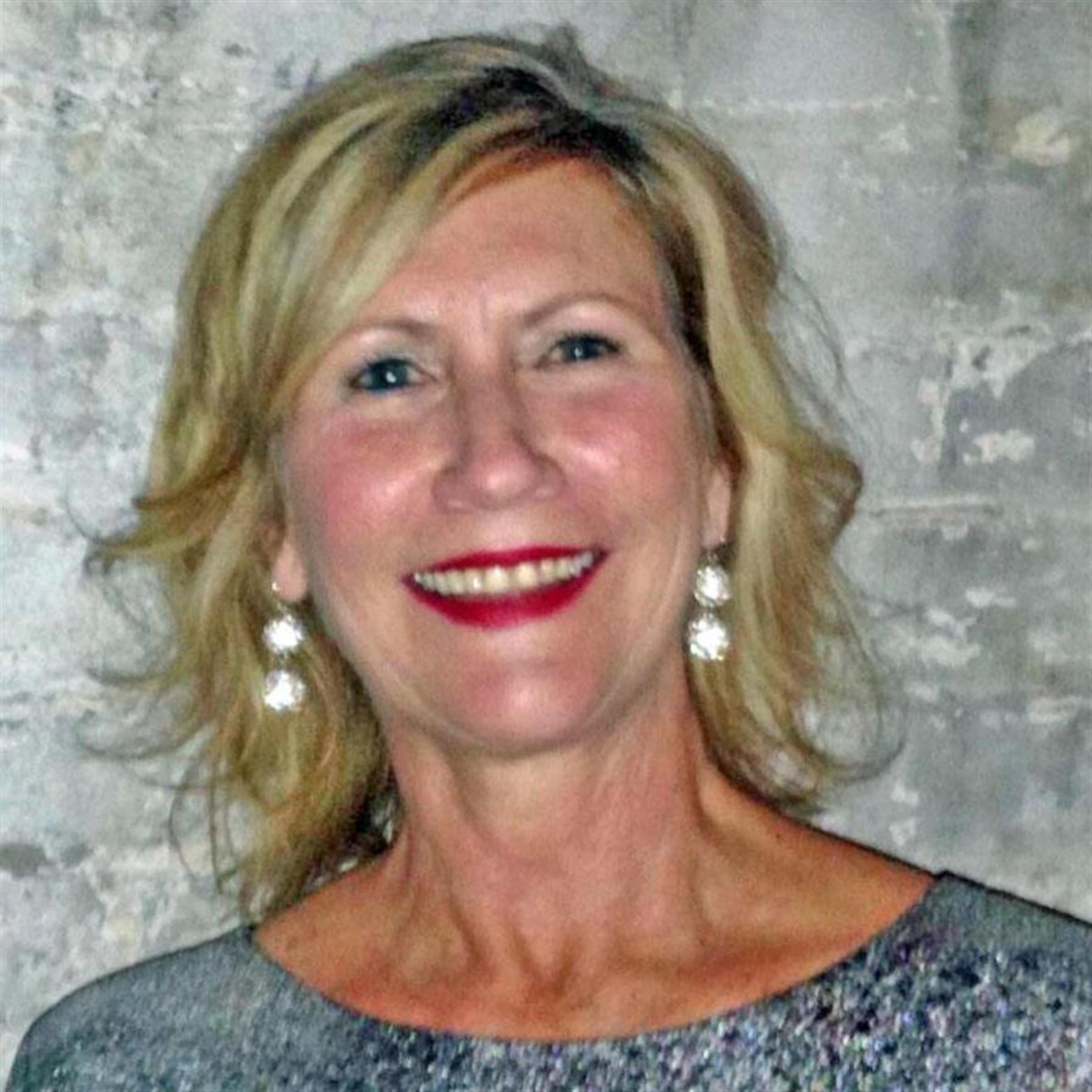 Robyn Ann Deroche