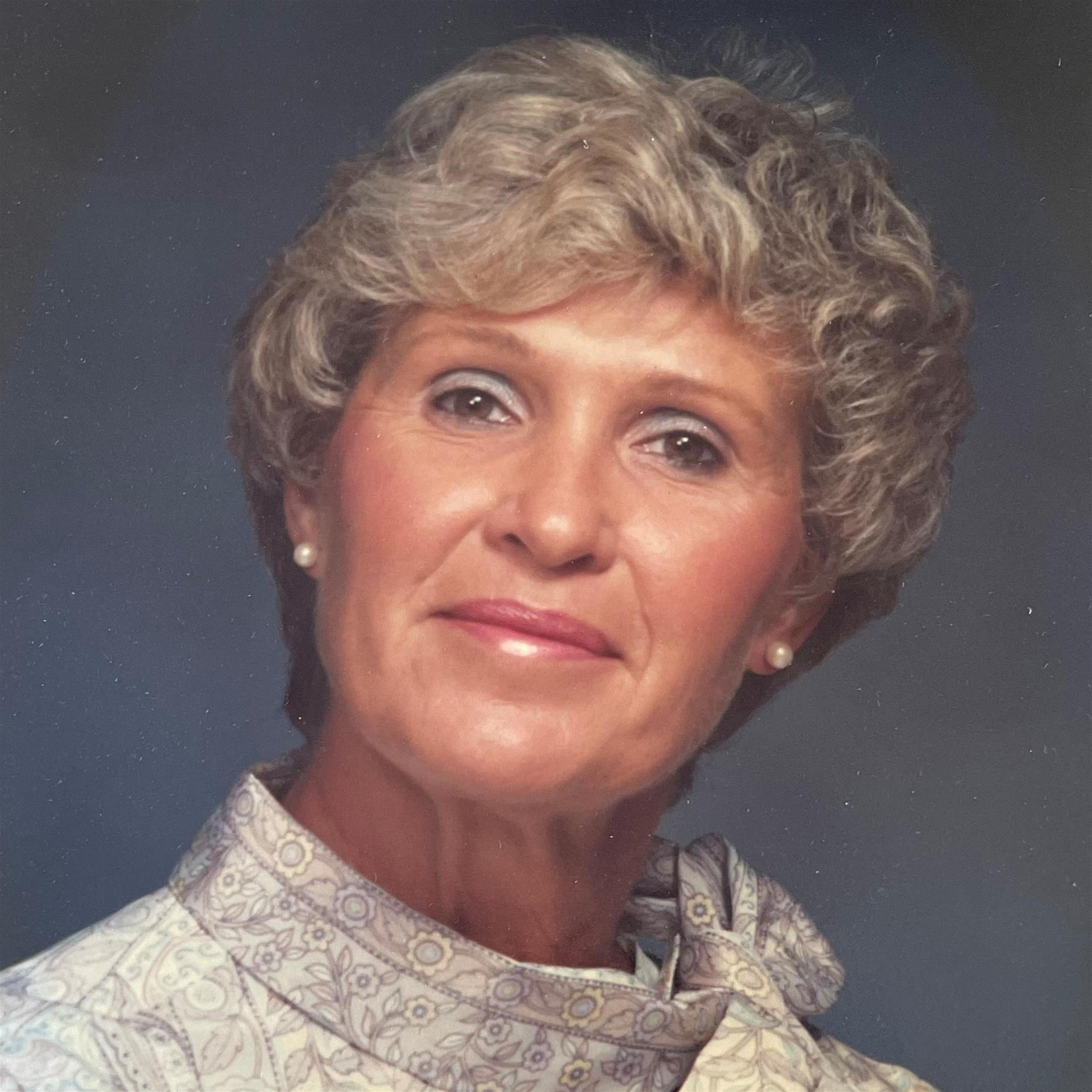 Darlene Louise Wood