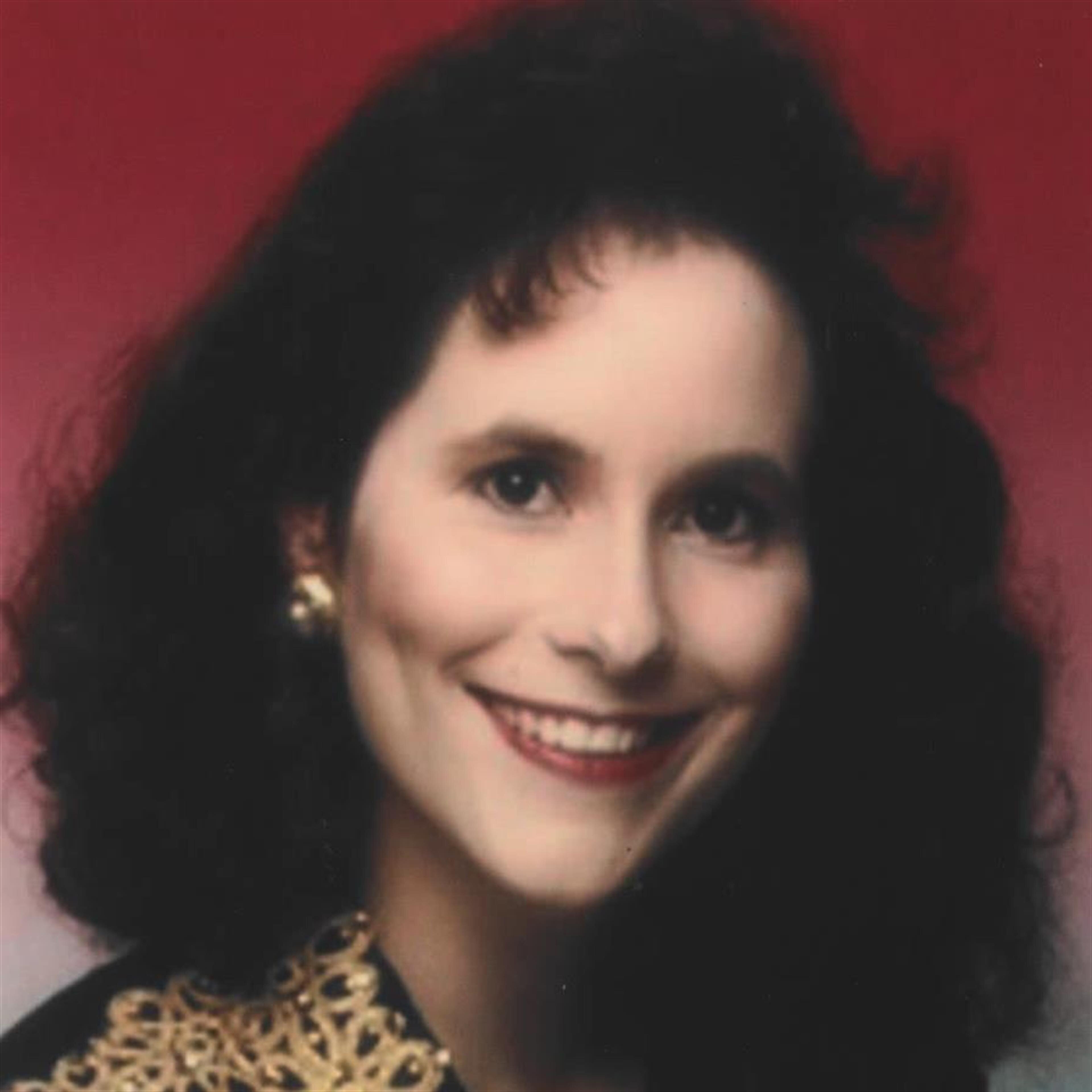 Lisa Eileen Smith