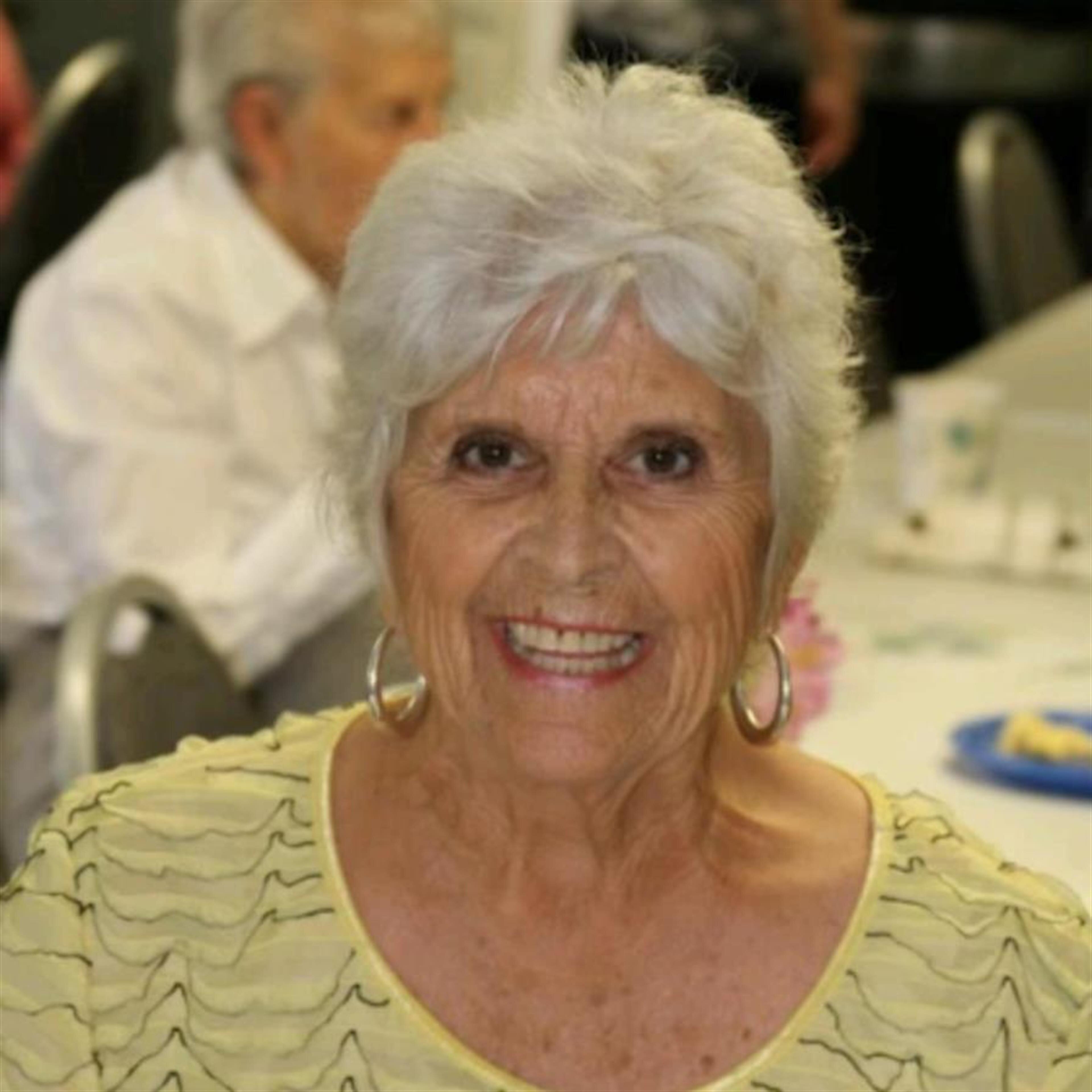 Mary "Lesley" Heffron