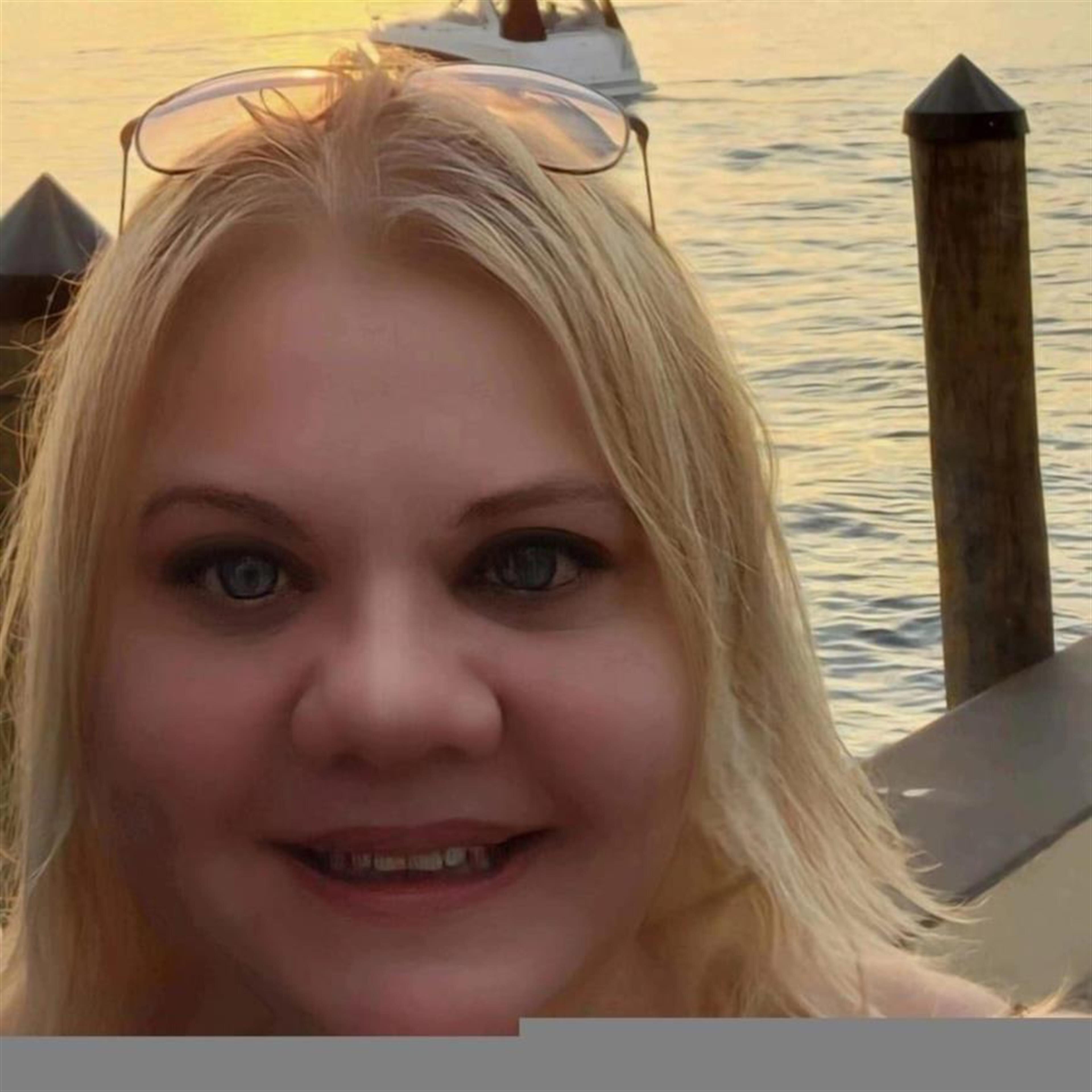 Kandi Lynn Manners