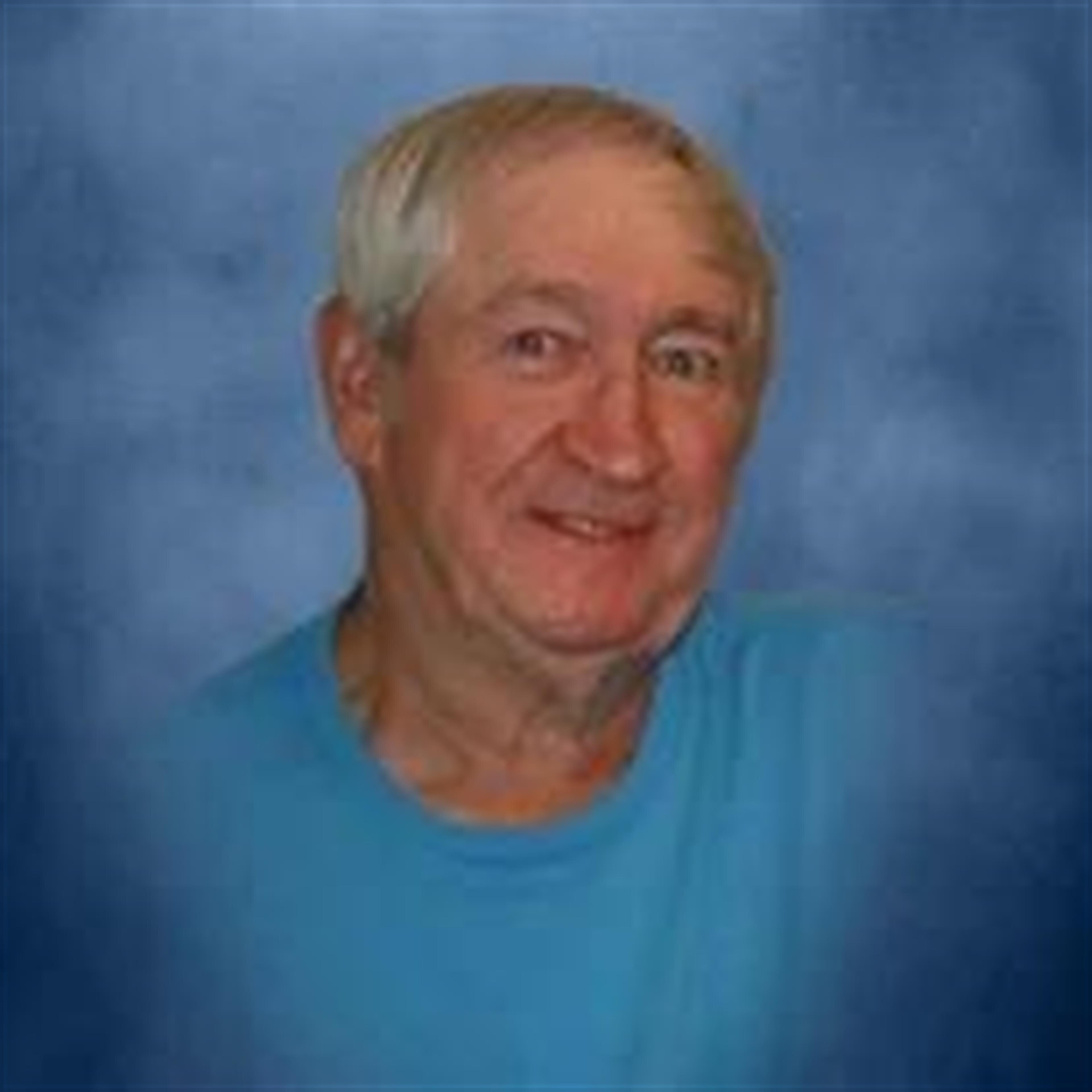 Kenneth Hughes (Bolivar)