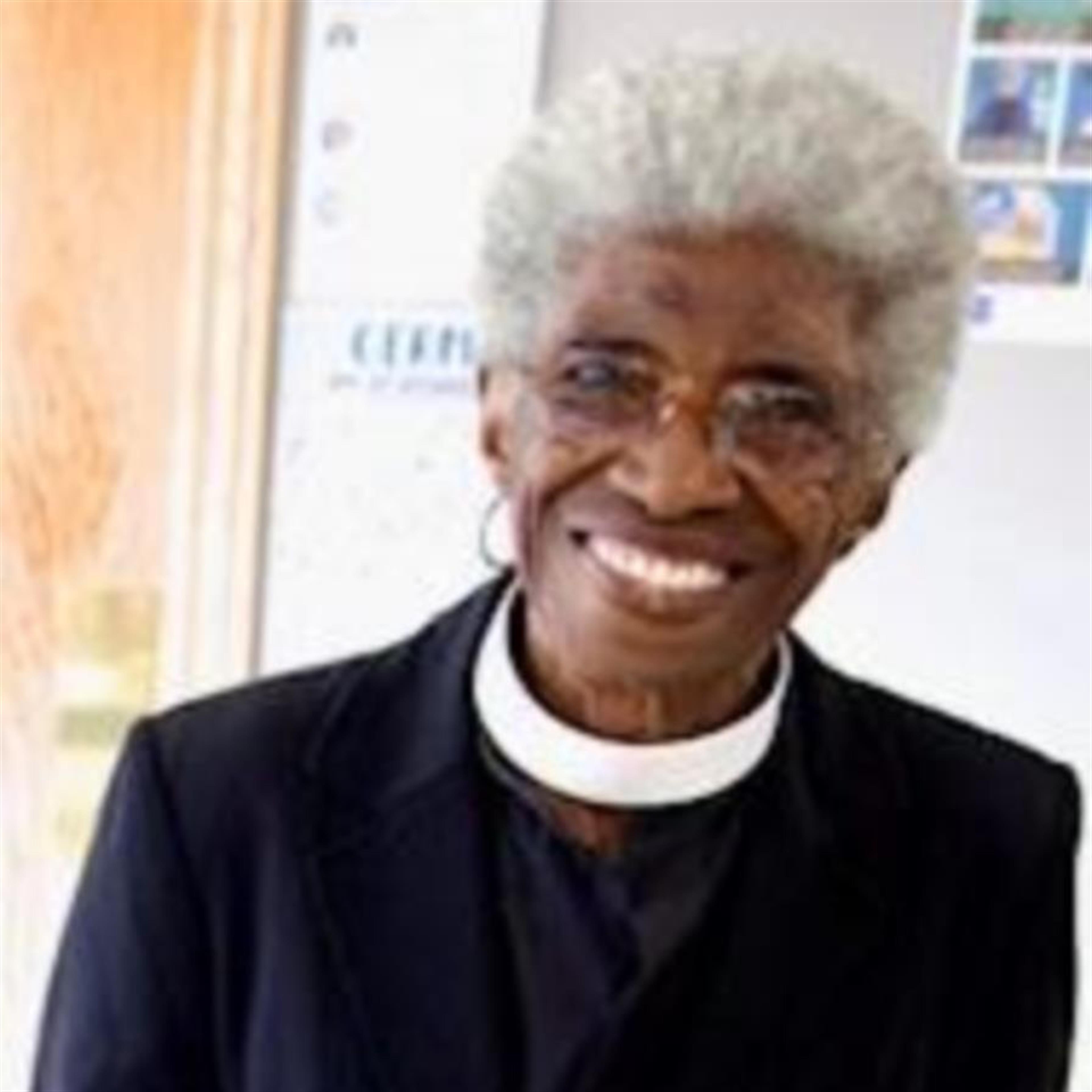 DR. CALLIE WRIGHT's obituary picture