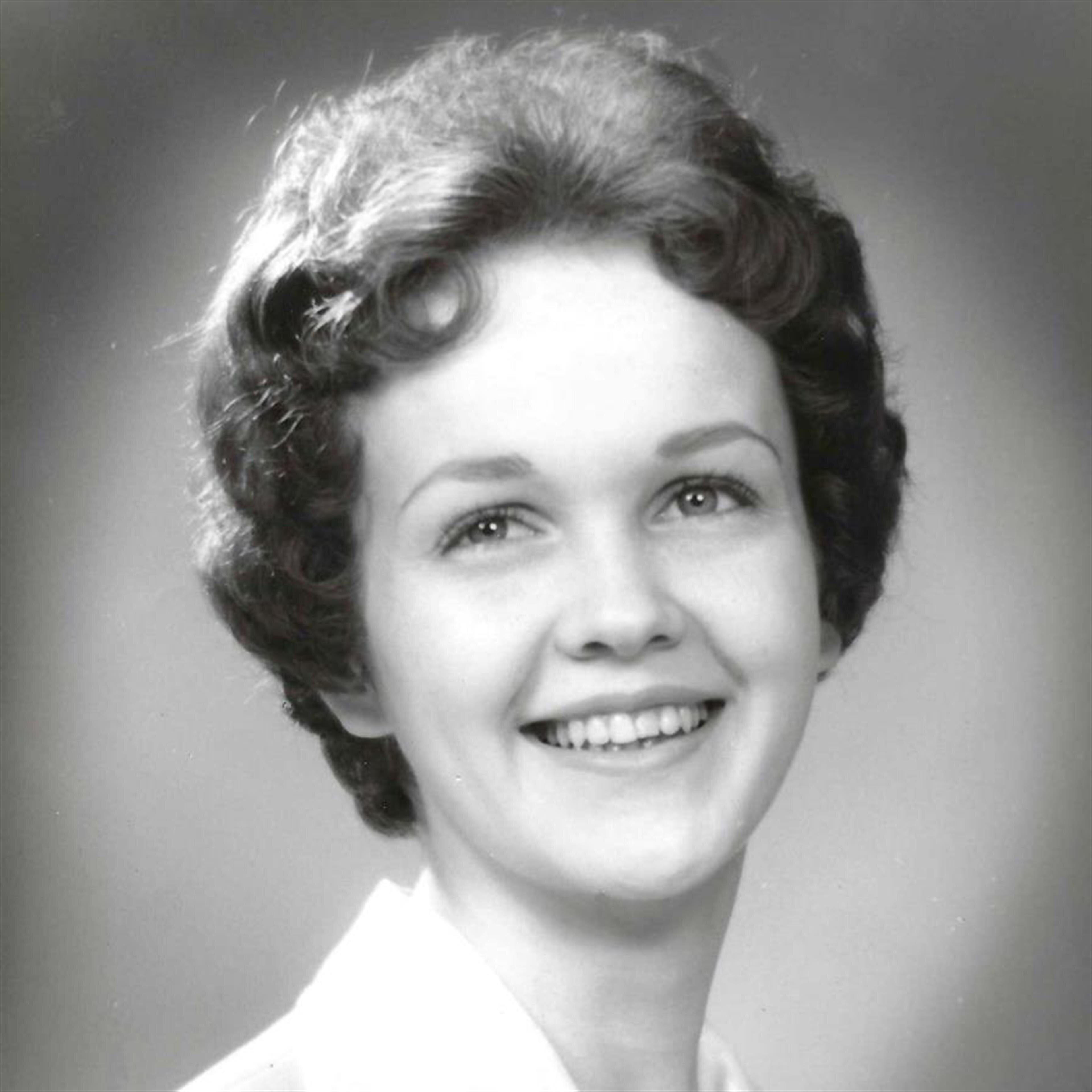 Mary Linda Grohoski Dollins