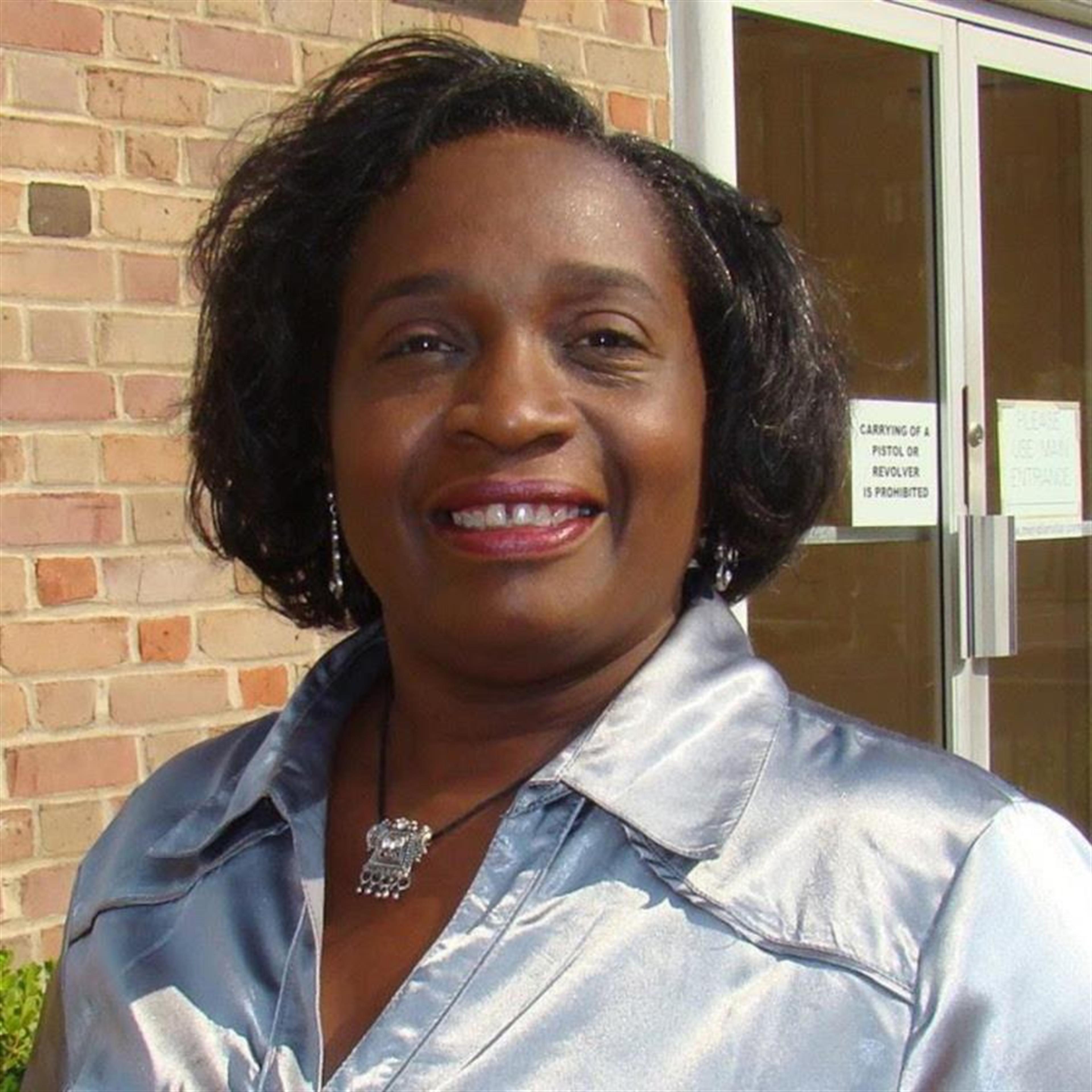 Mrs. Therresitta M Hollomon's obituary picture