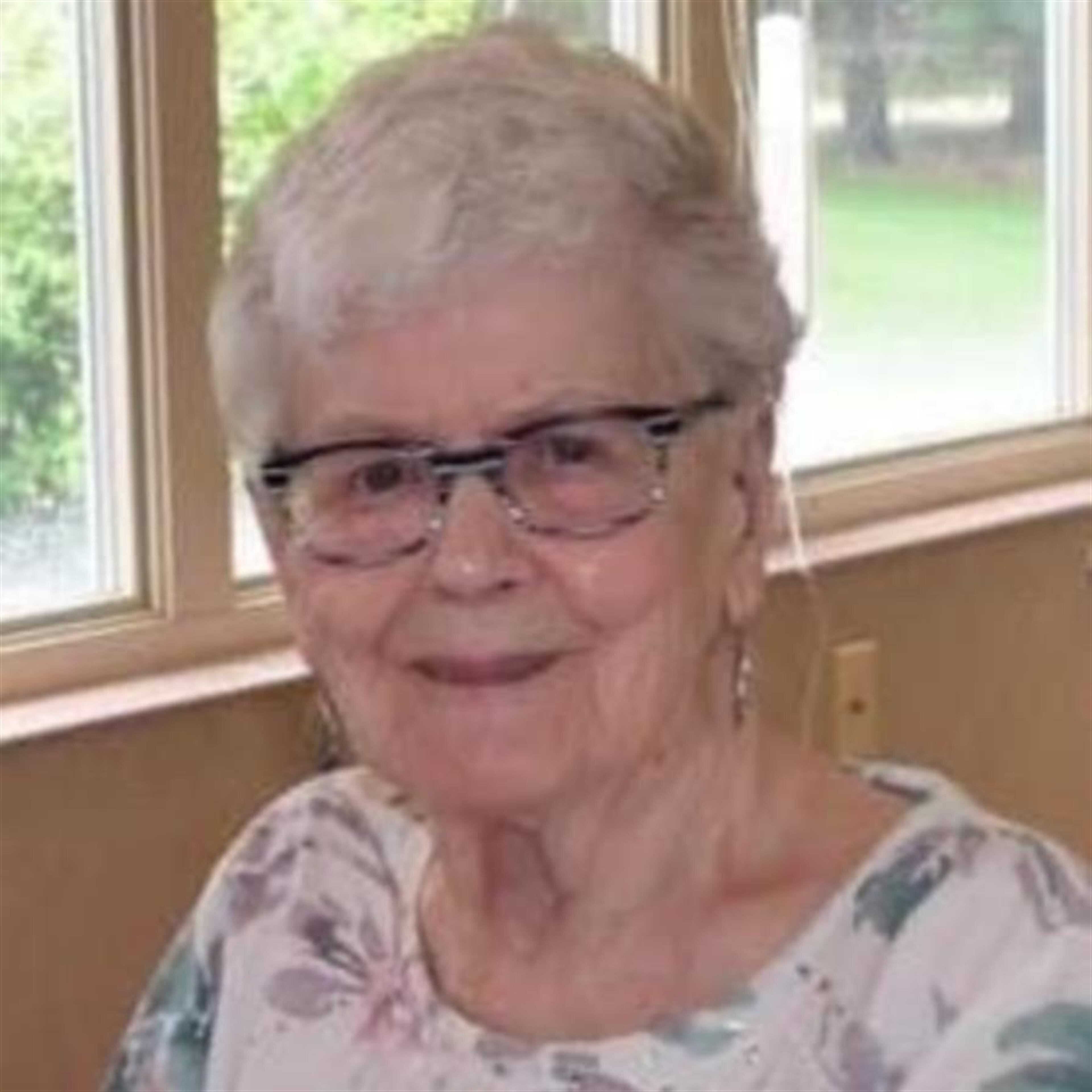 Mary Lou Curik