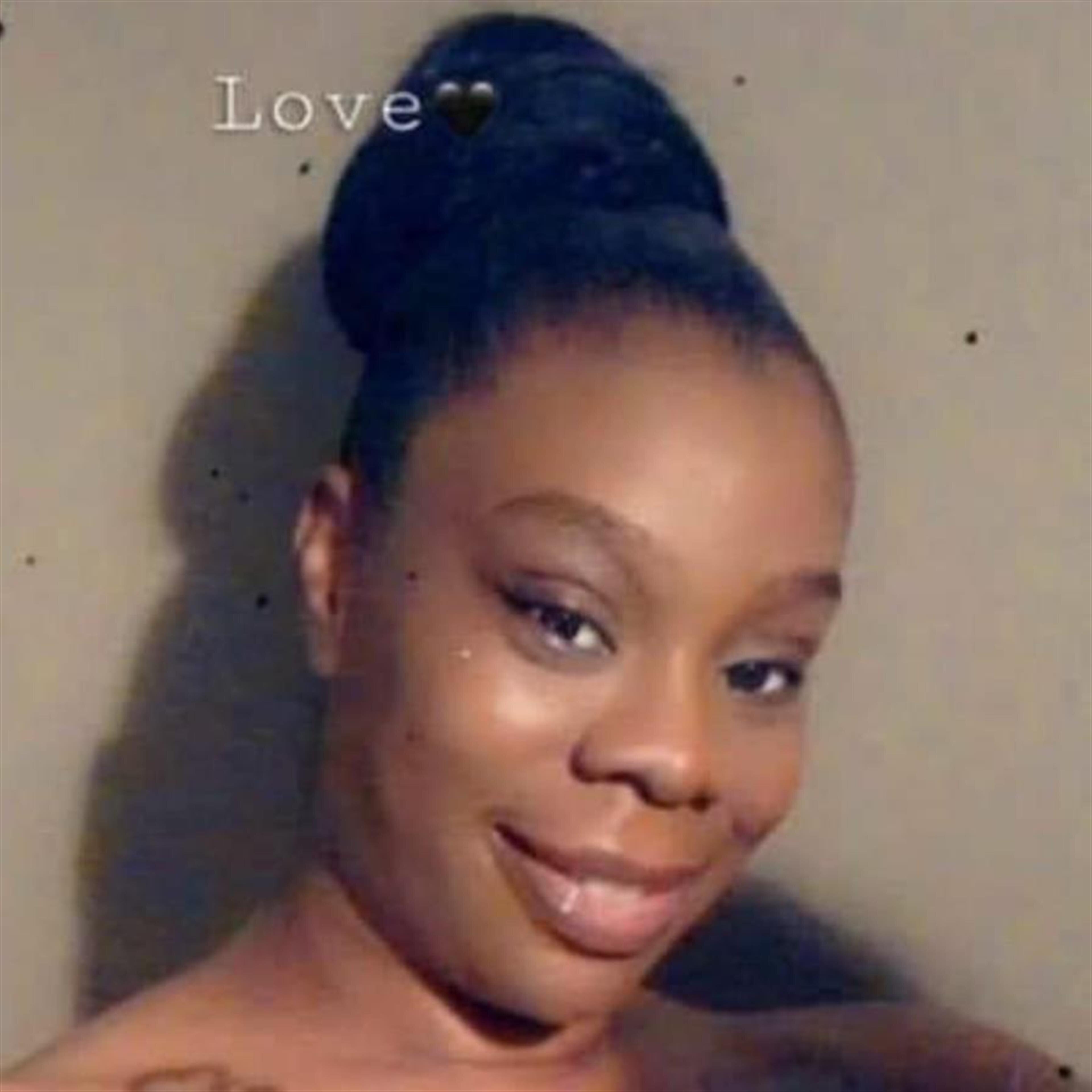 Shanira Lashaun Stone