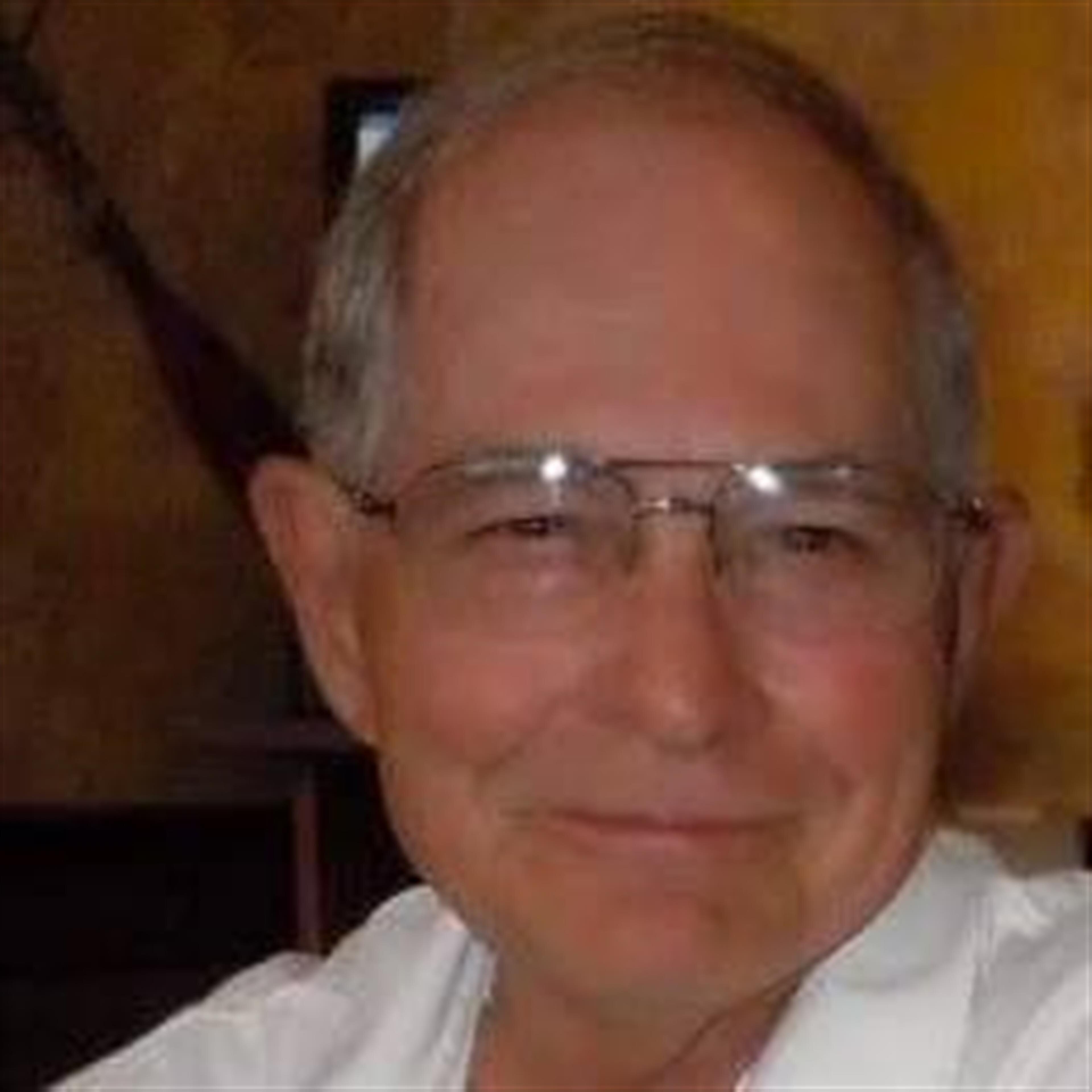Robert Ewing "Bob" Pruitt (Lebanon)