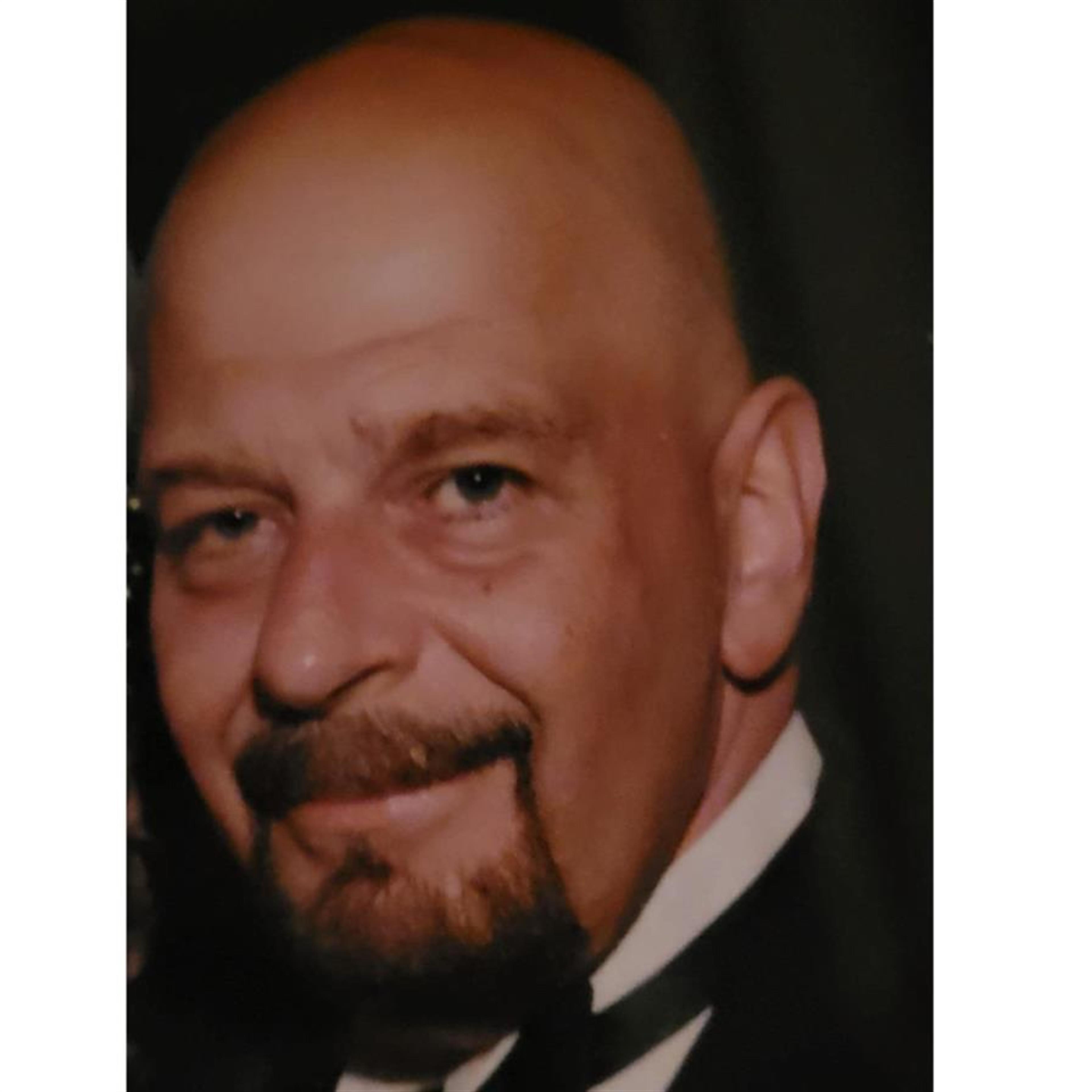 Gerald Greavu
