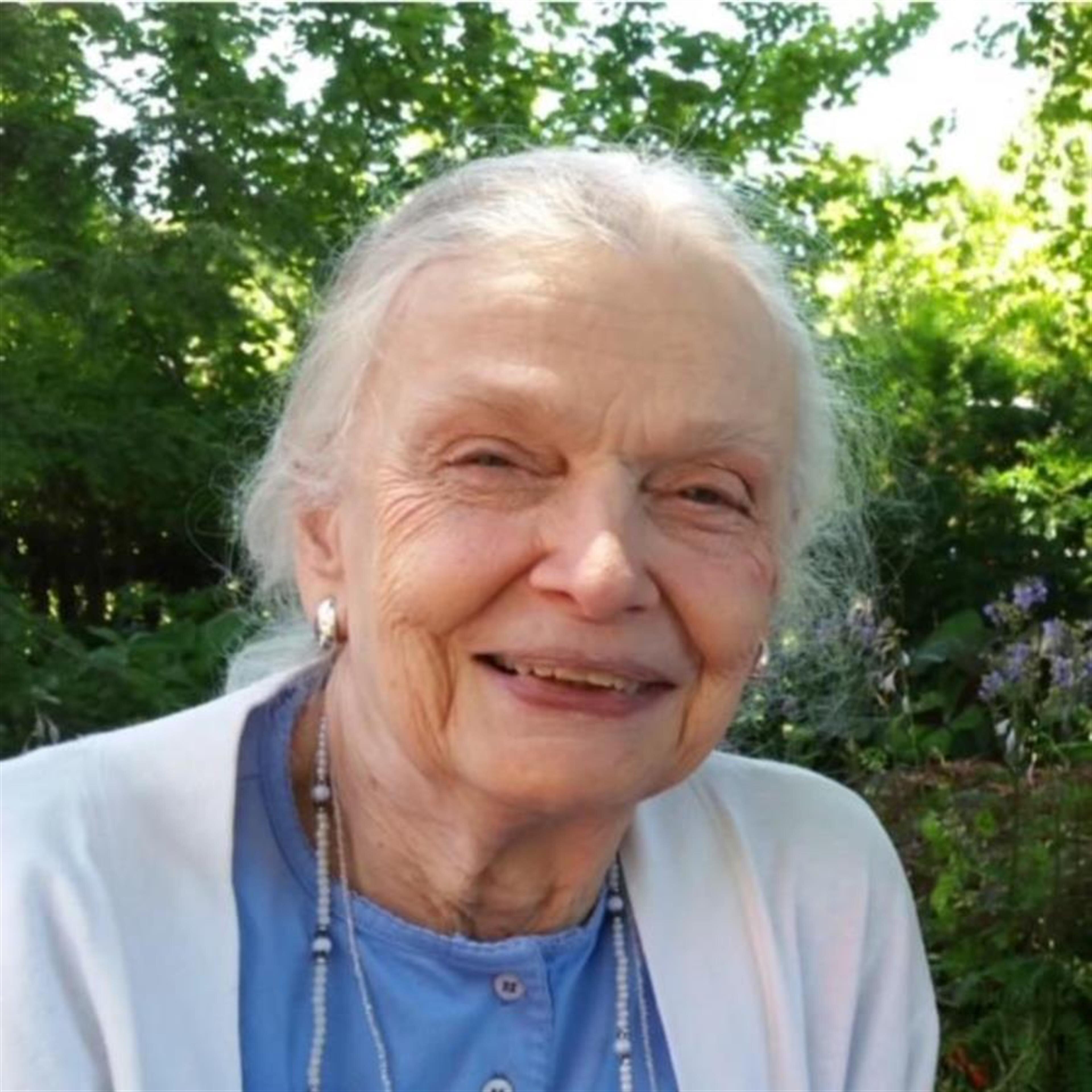 Jeanne Louise Hansen