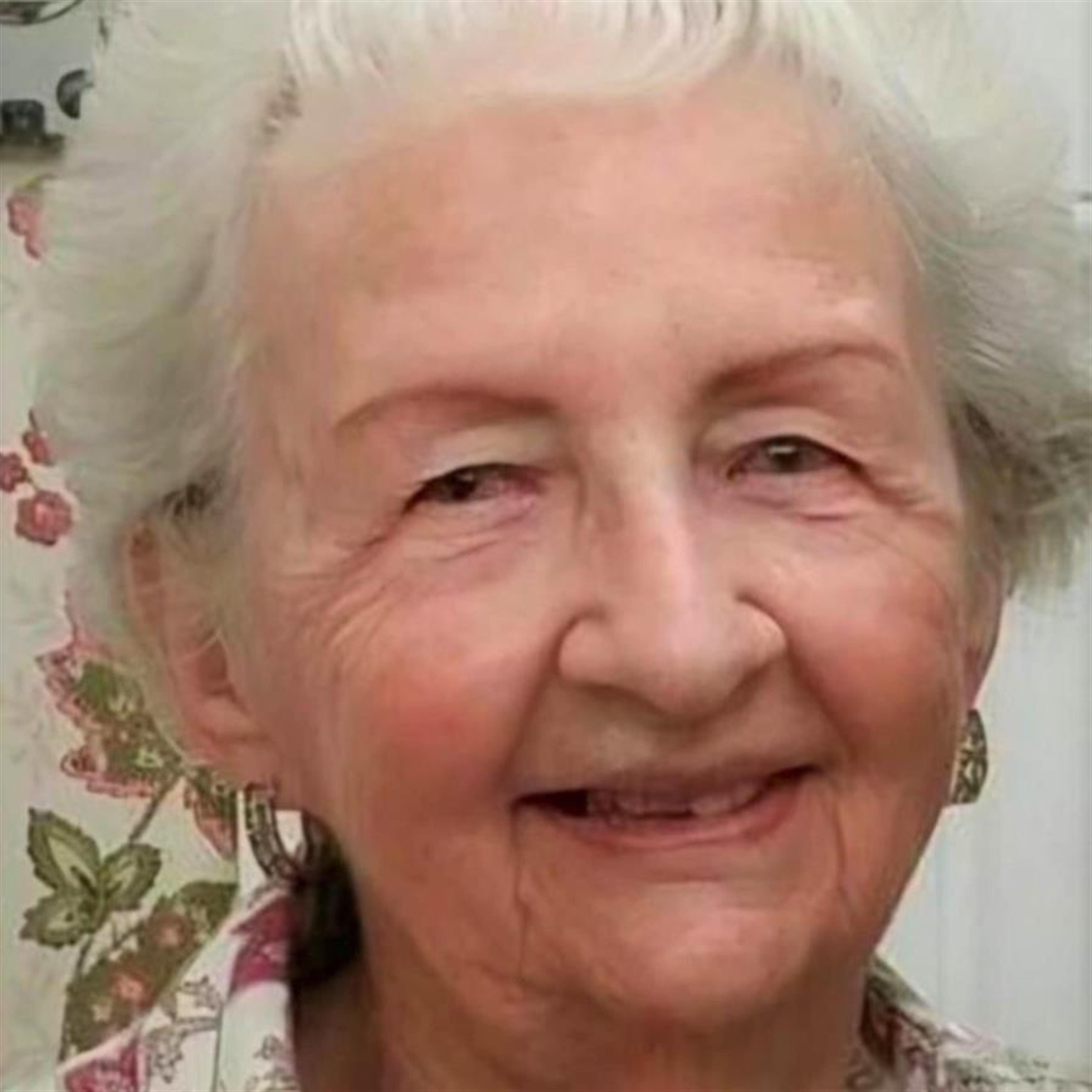 Lucille Ammons Crumbley