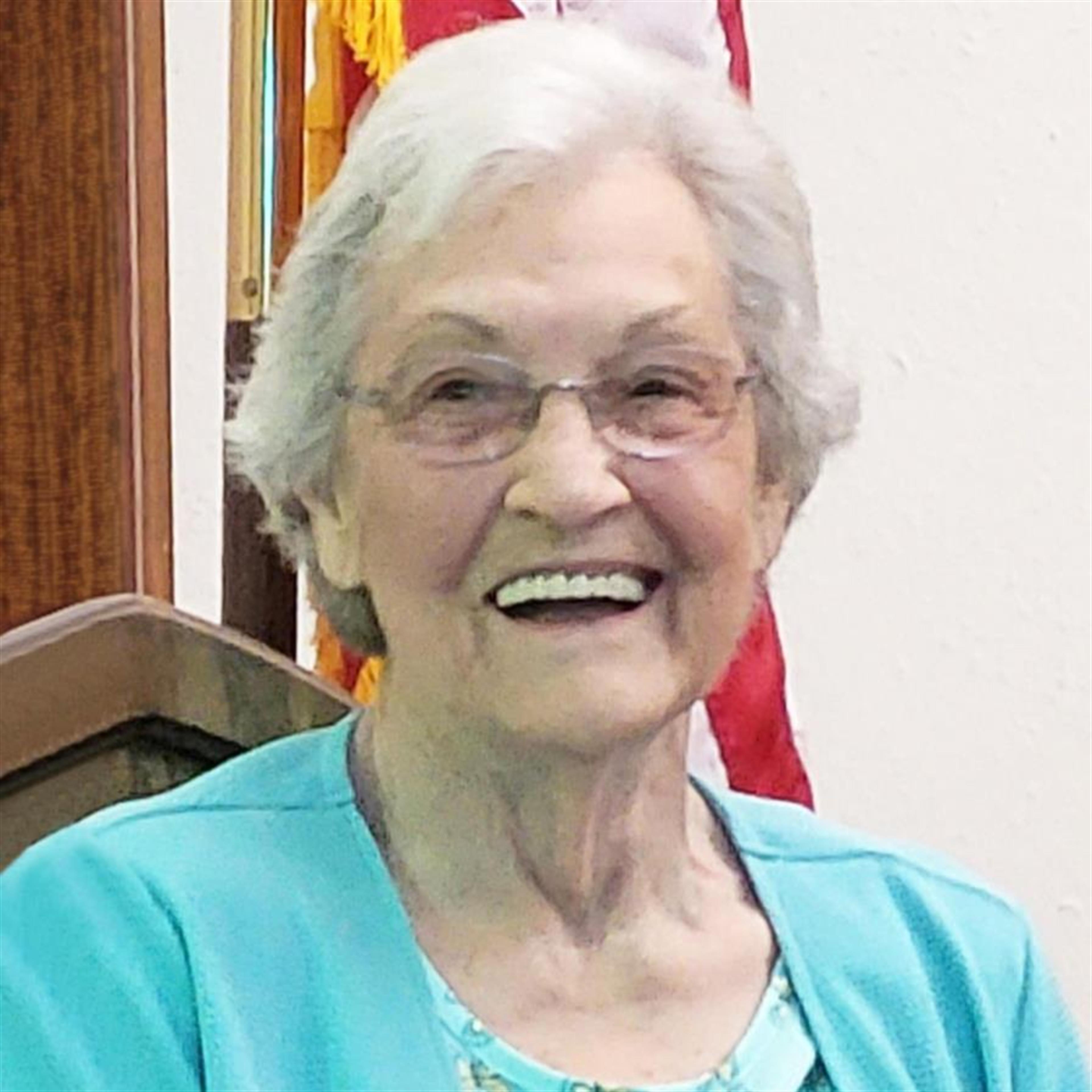 Doris E. Smith (Lebanon)