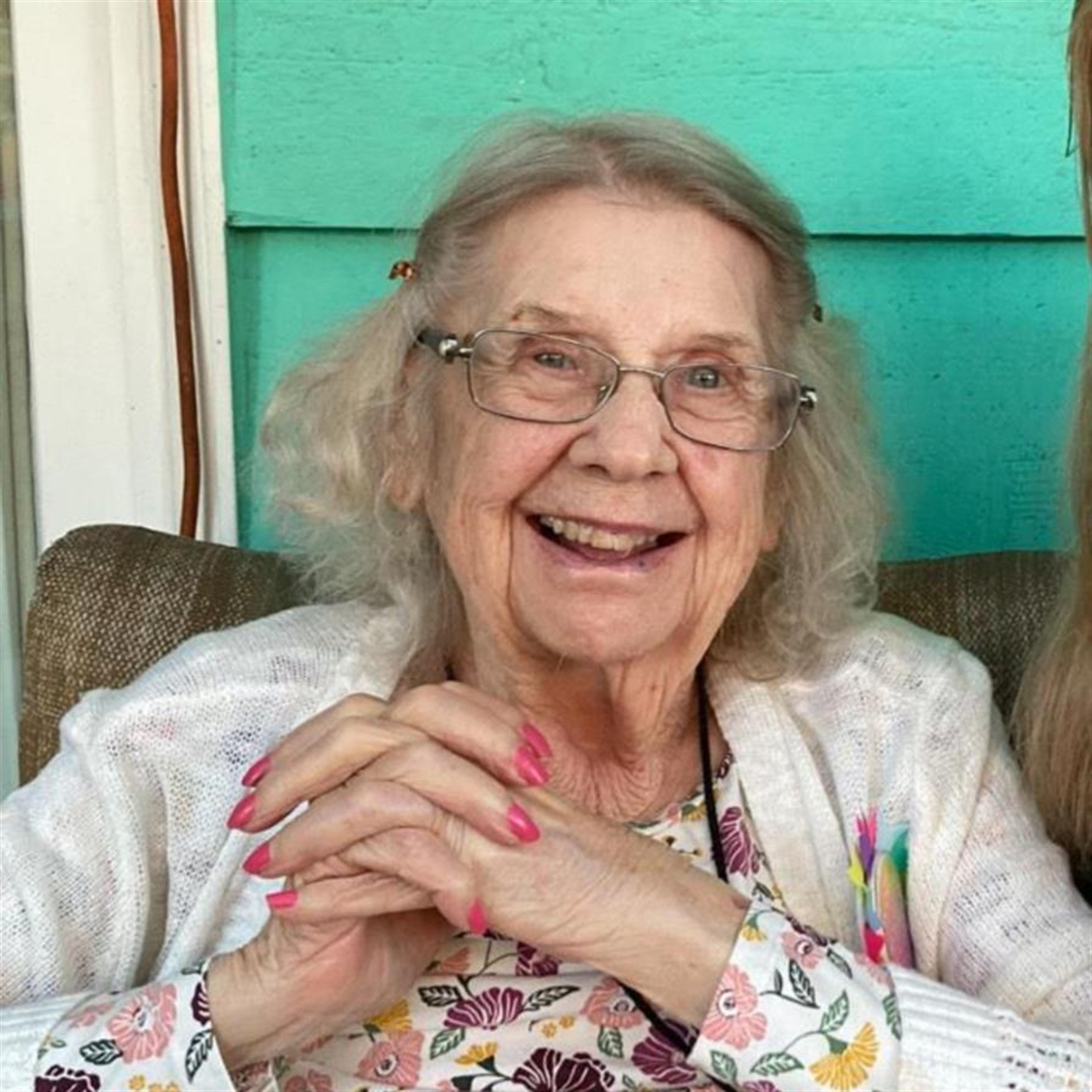 Dorothy Valentine's obituary picture