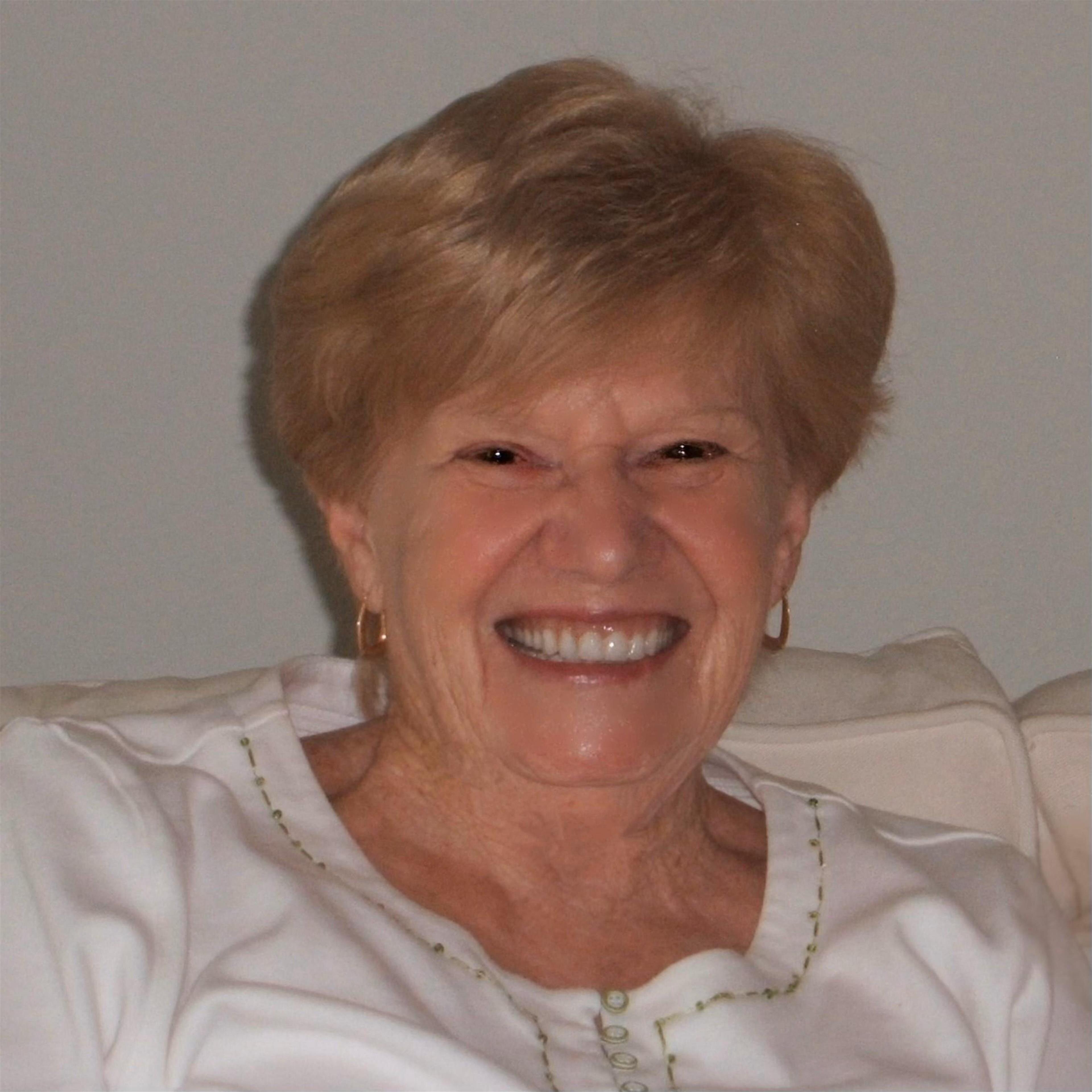Marilyn Nancy Grosser
