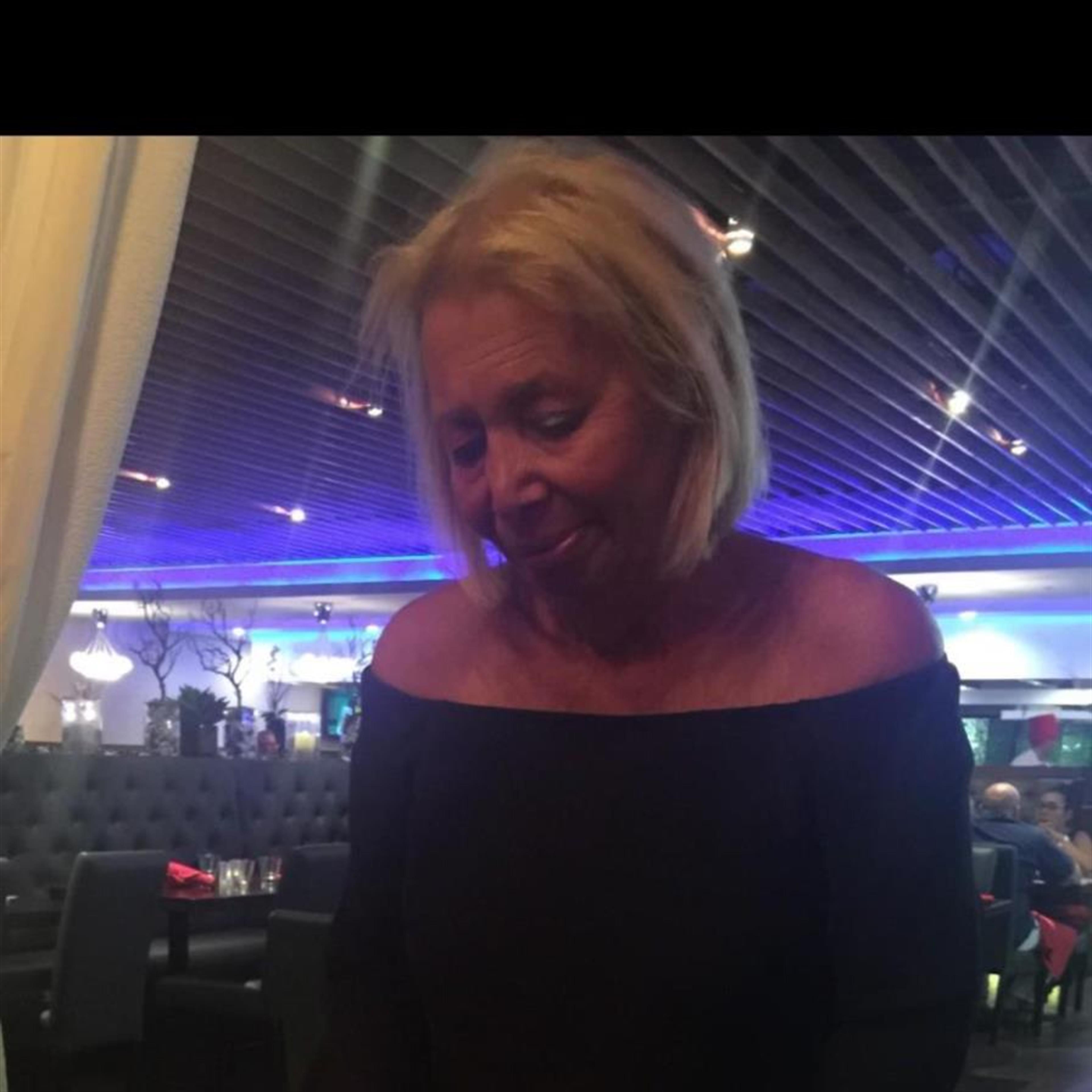 Francine Levy