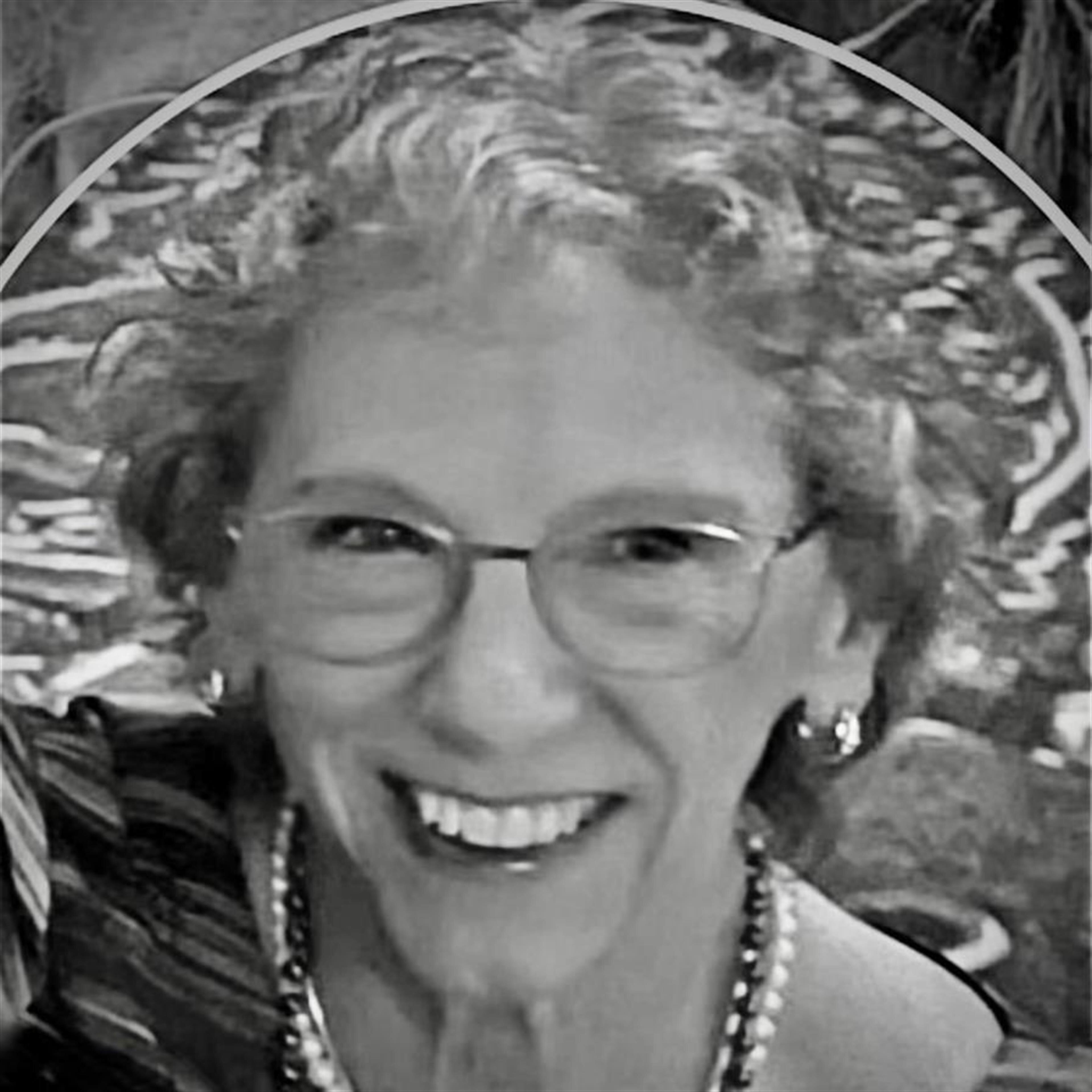 Lynn Marie Landesco