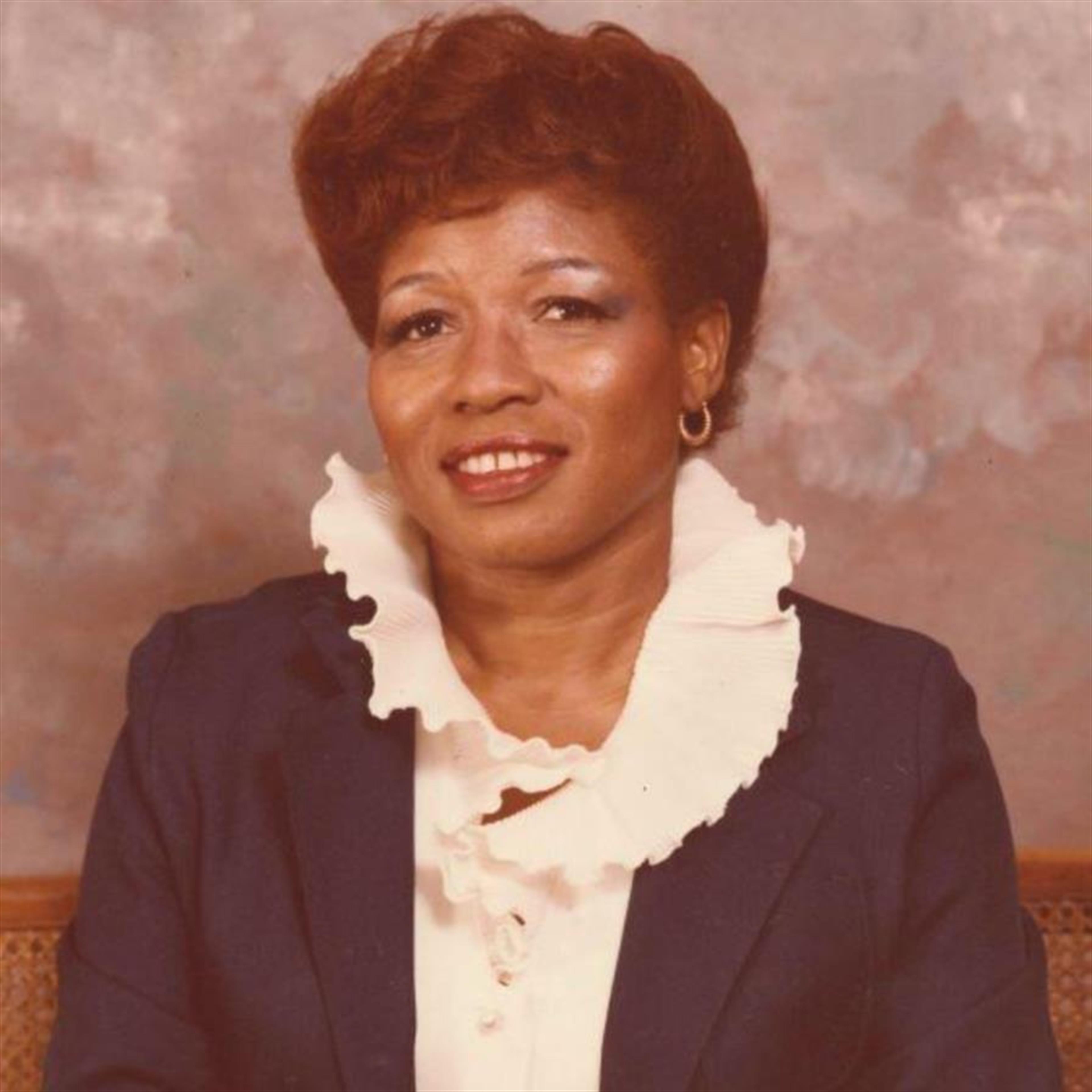 Ros Amari Nelson