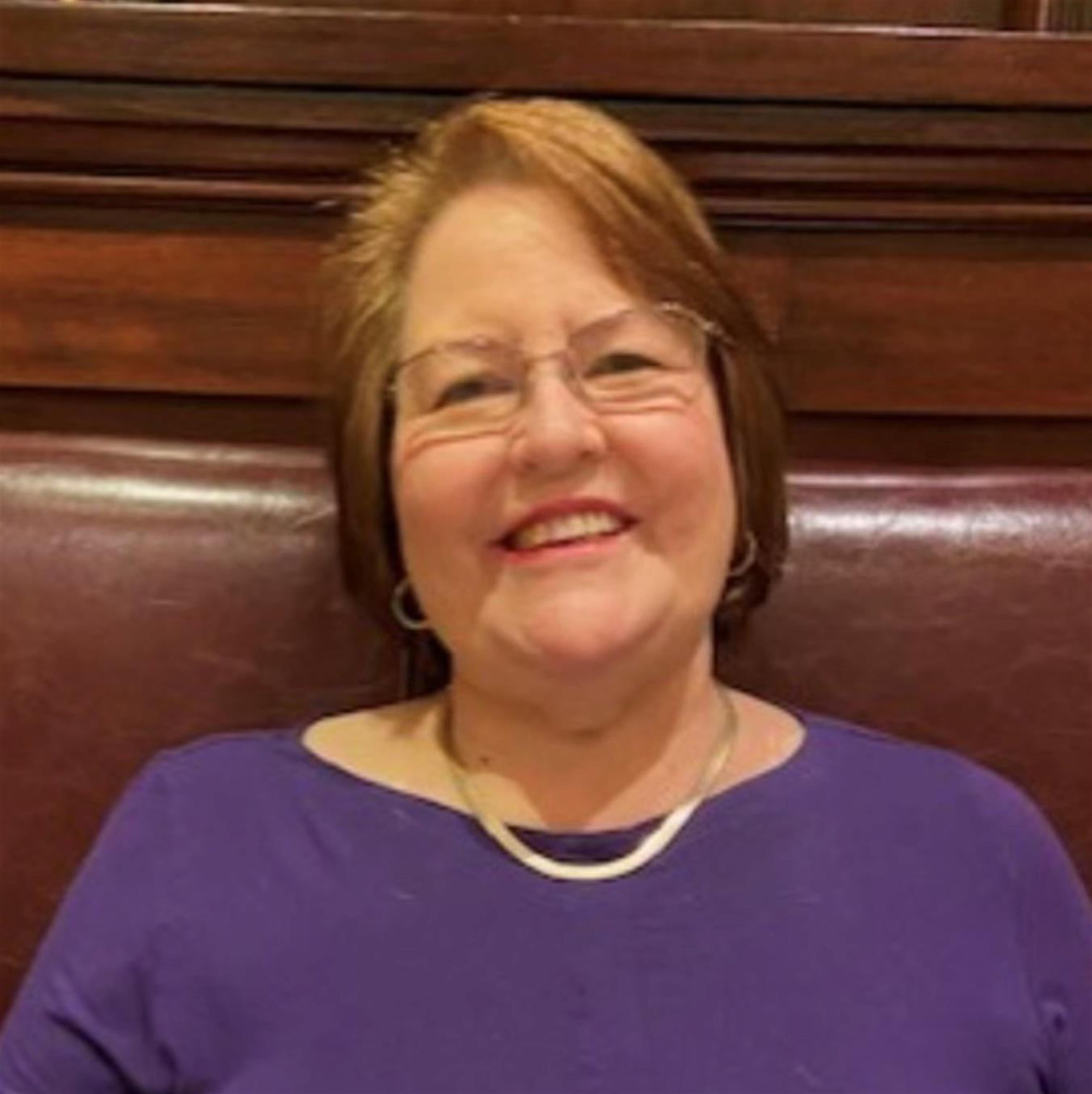 Sharon D Gary
