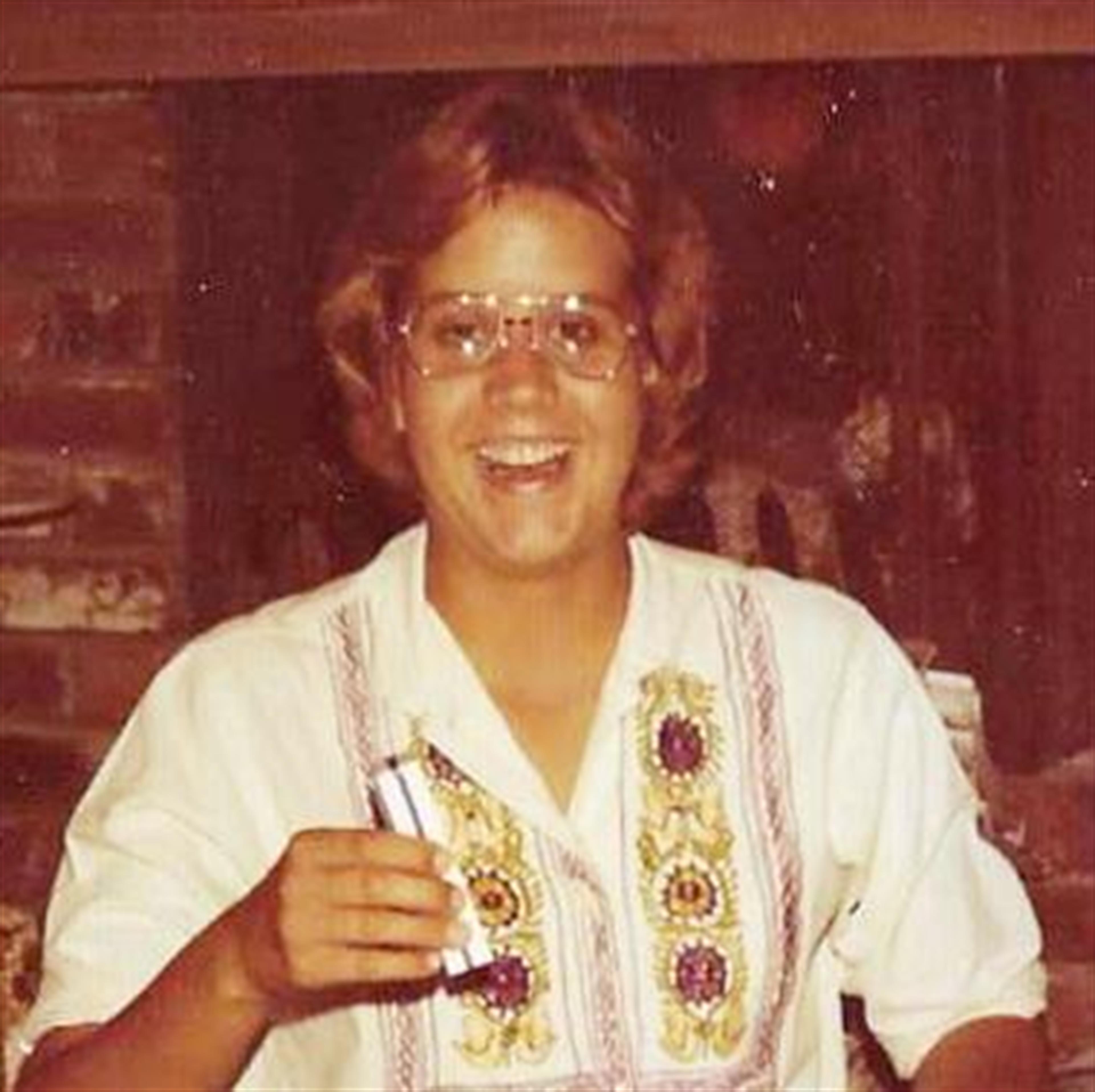 Linda Lauree Price's obituary picture