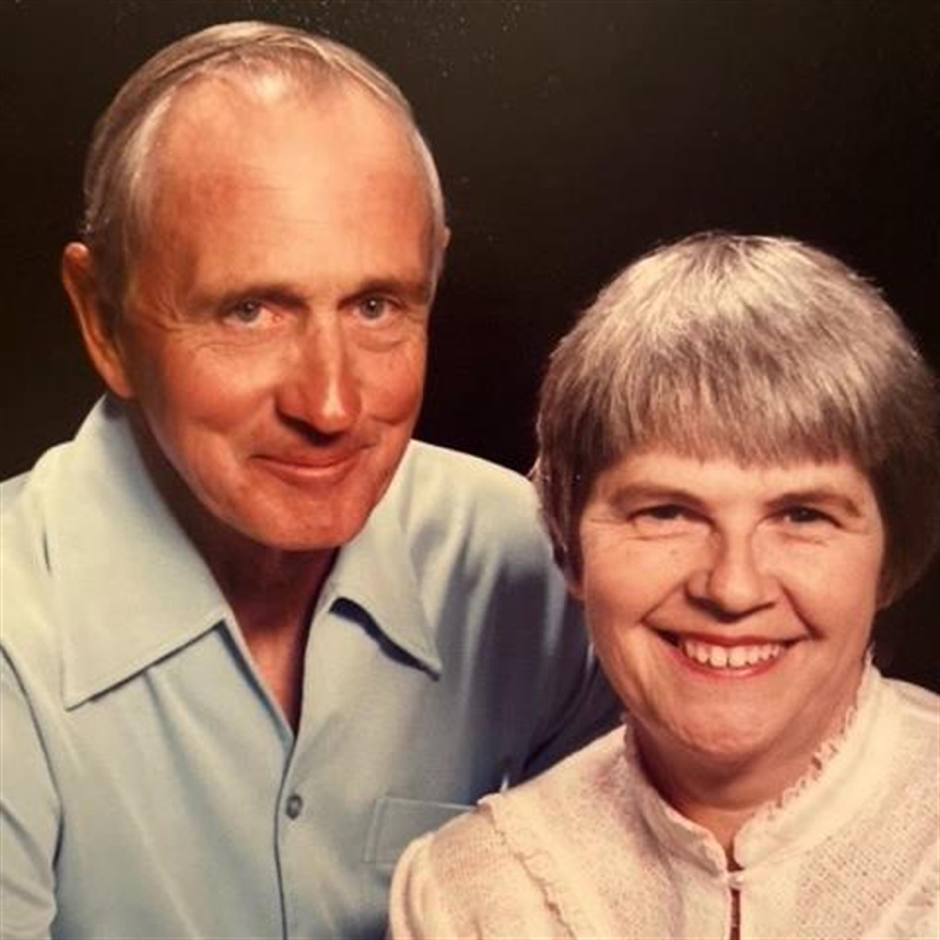Diana Lauretta (Hebert) Moultroup & Willard Goodrich Moultroup