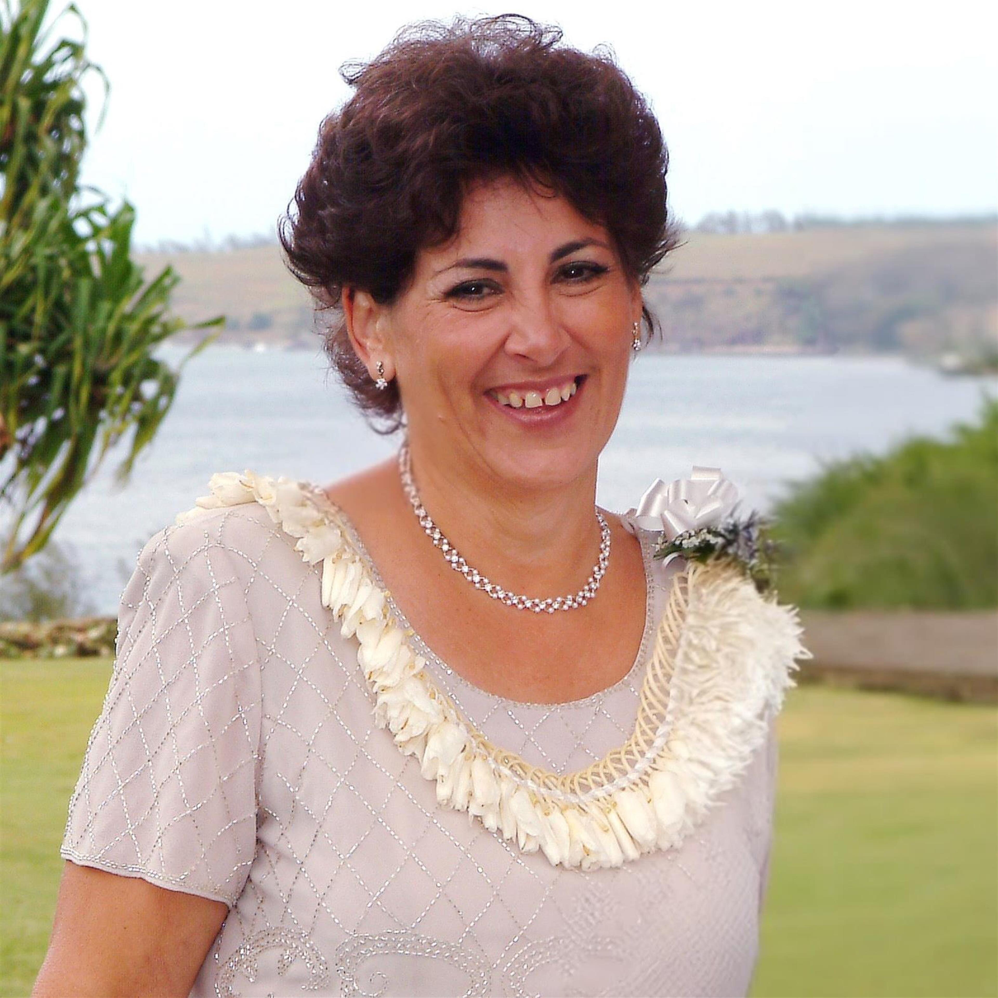 Mary Ellen "Cookie" Akina