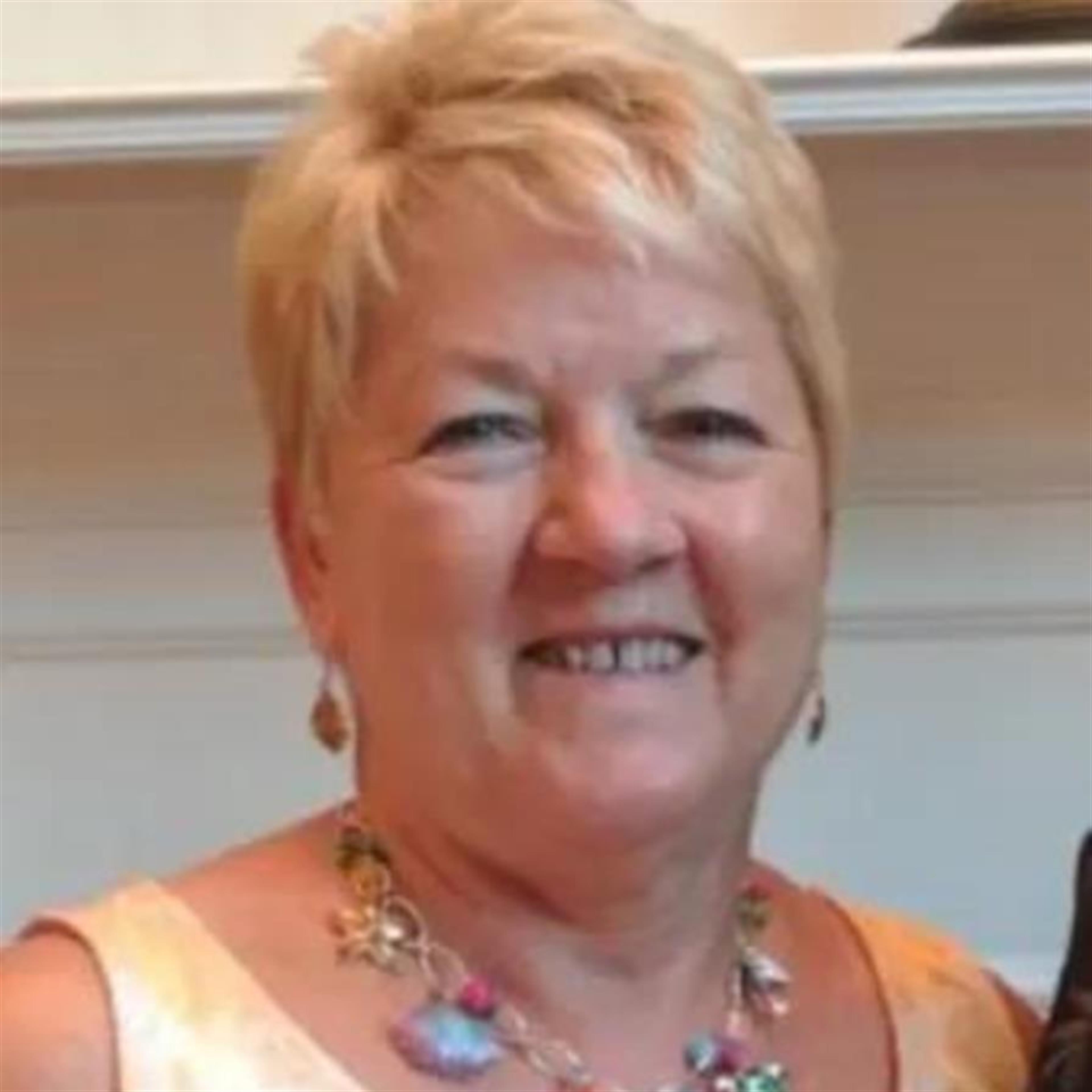 Diana Lynn Davis (Camdenton)'s obituary picture