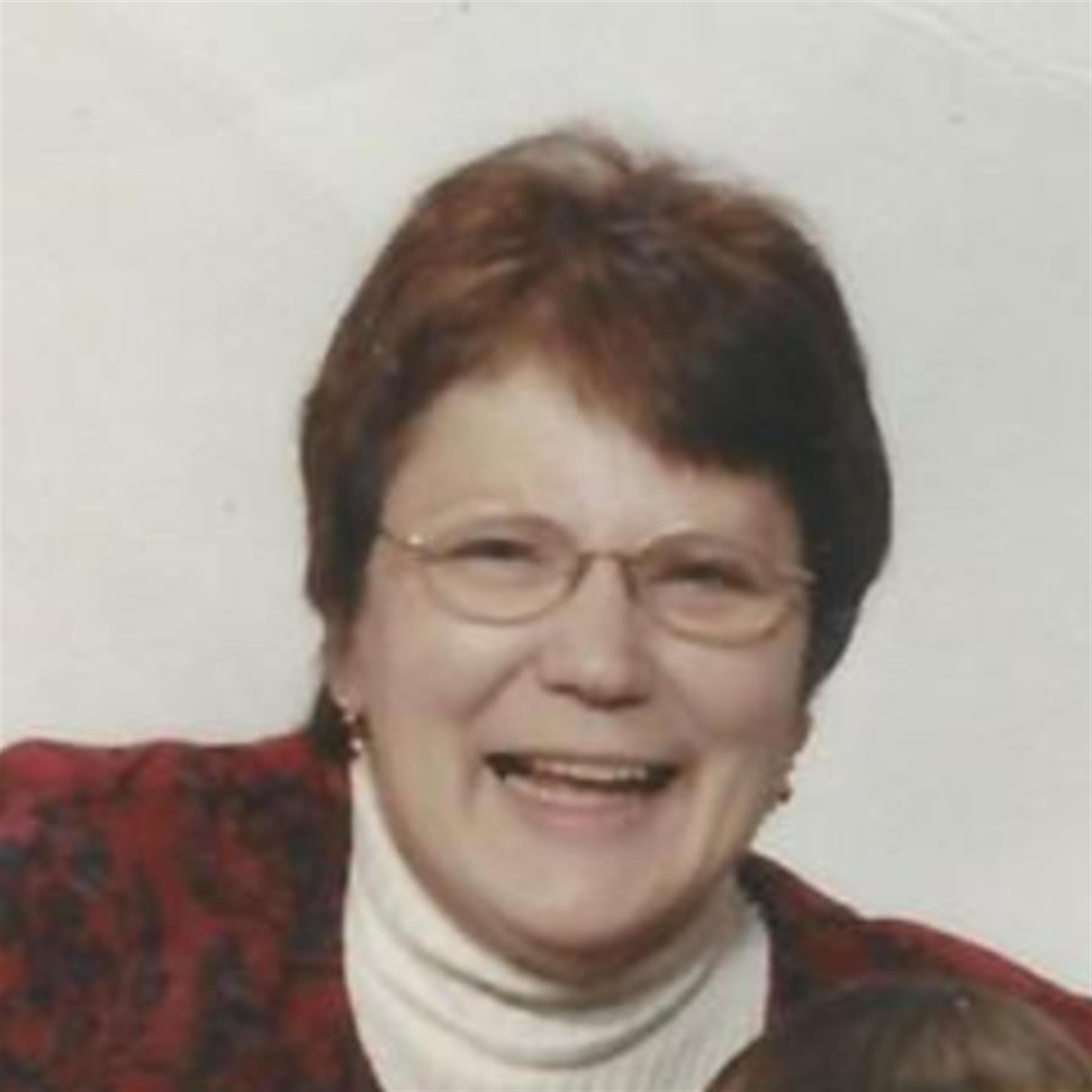 Elizabeth Hedwig Frank's obituary picture