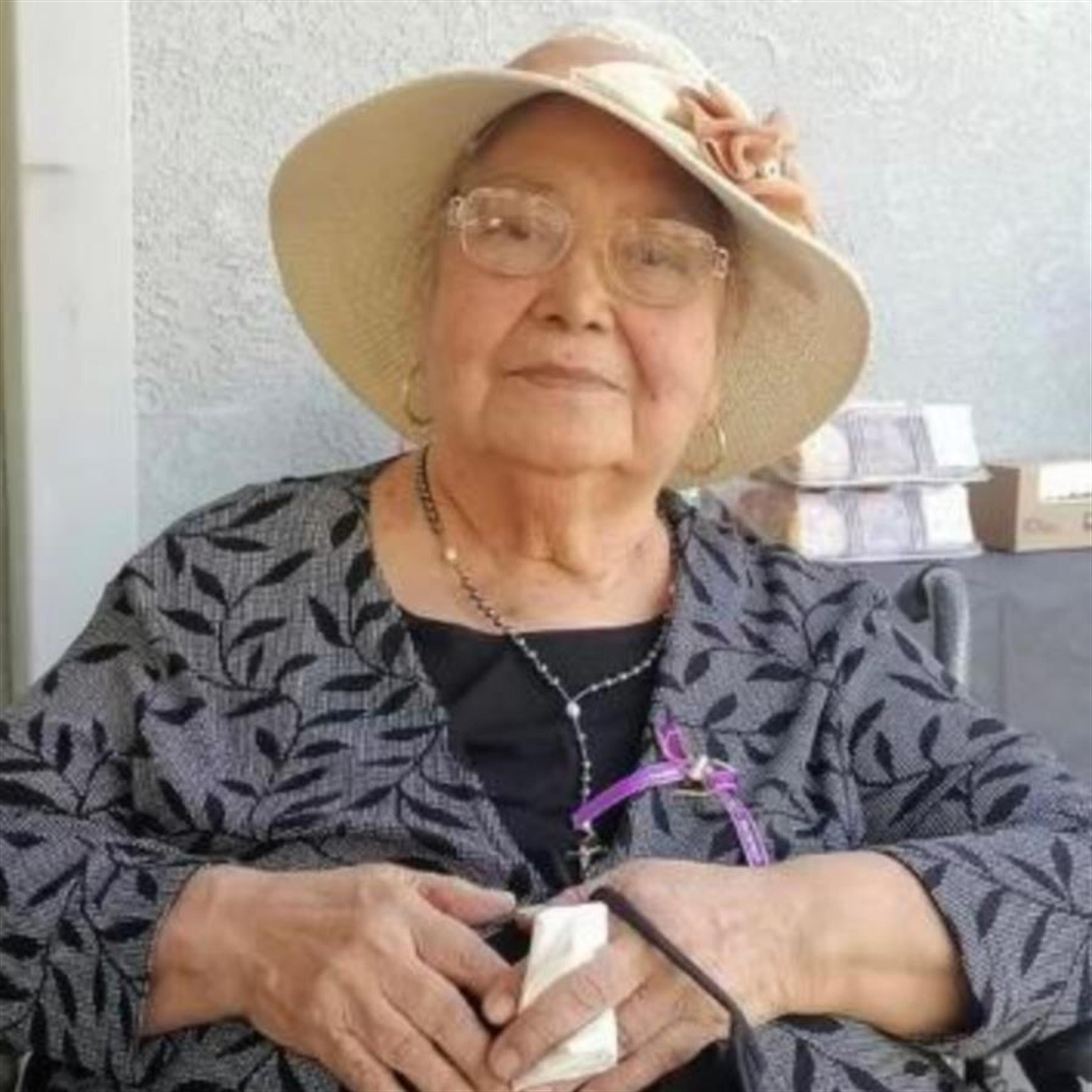 Rosales, Dolores Maria