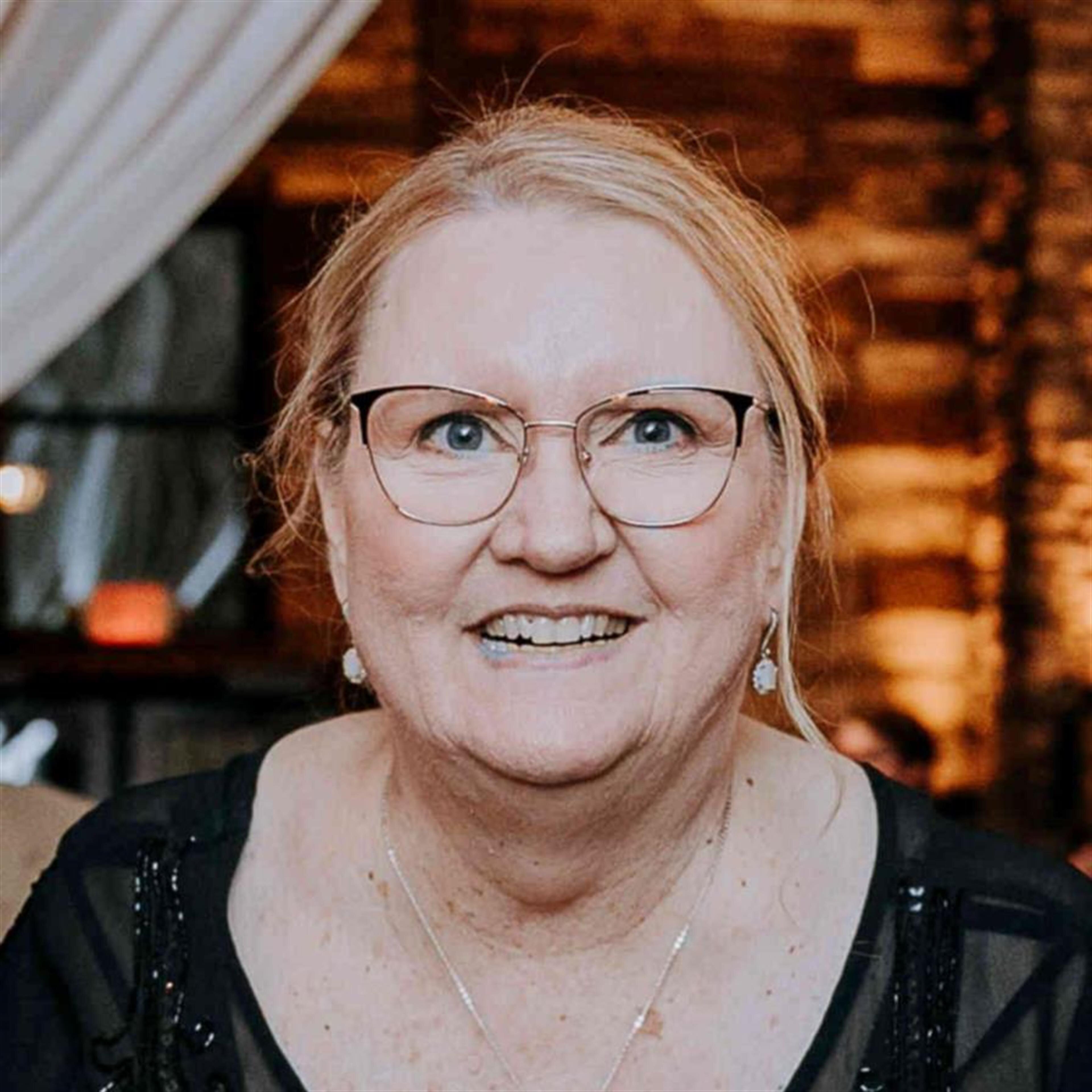 Shirley Stokes