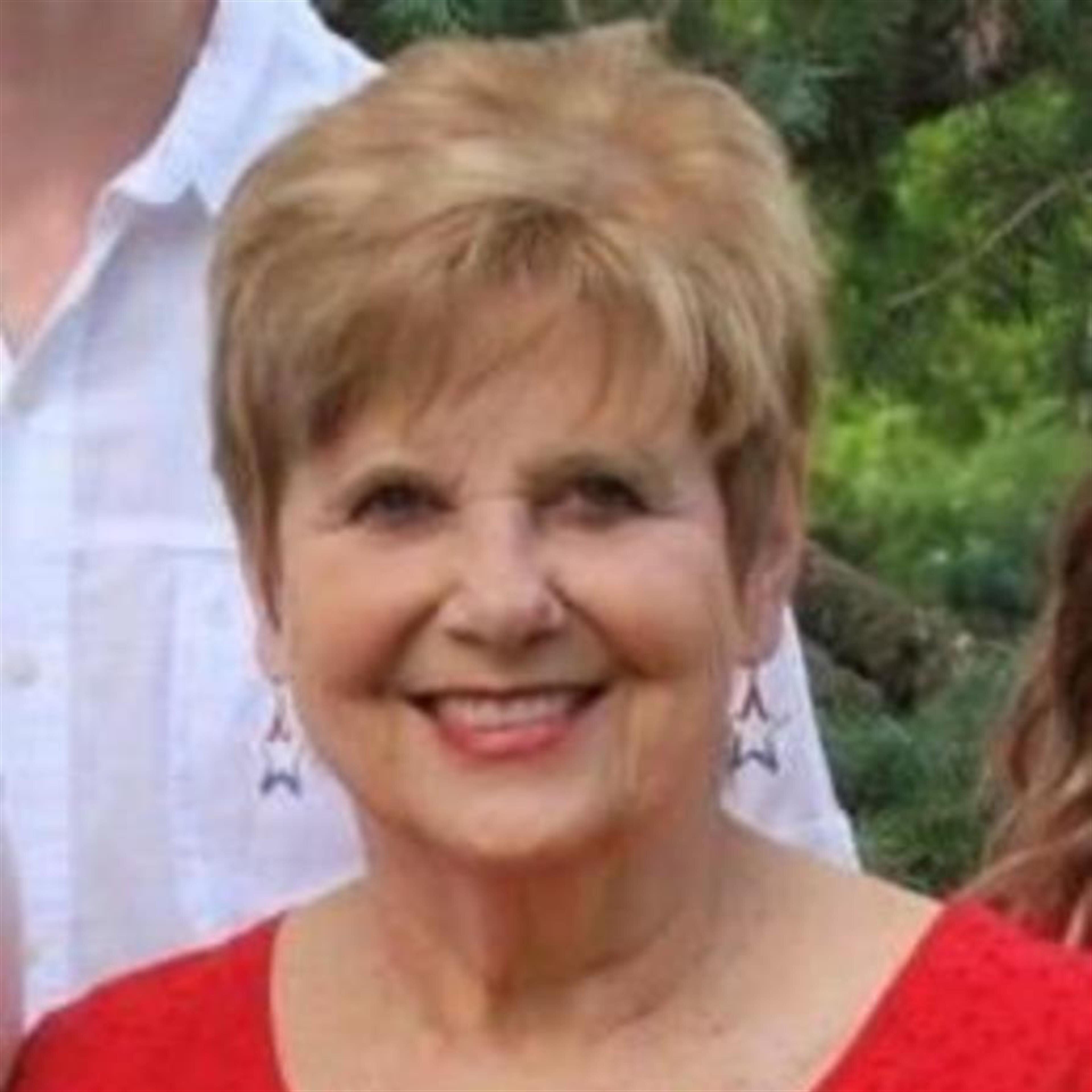 Glenda Lou Adams