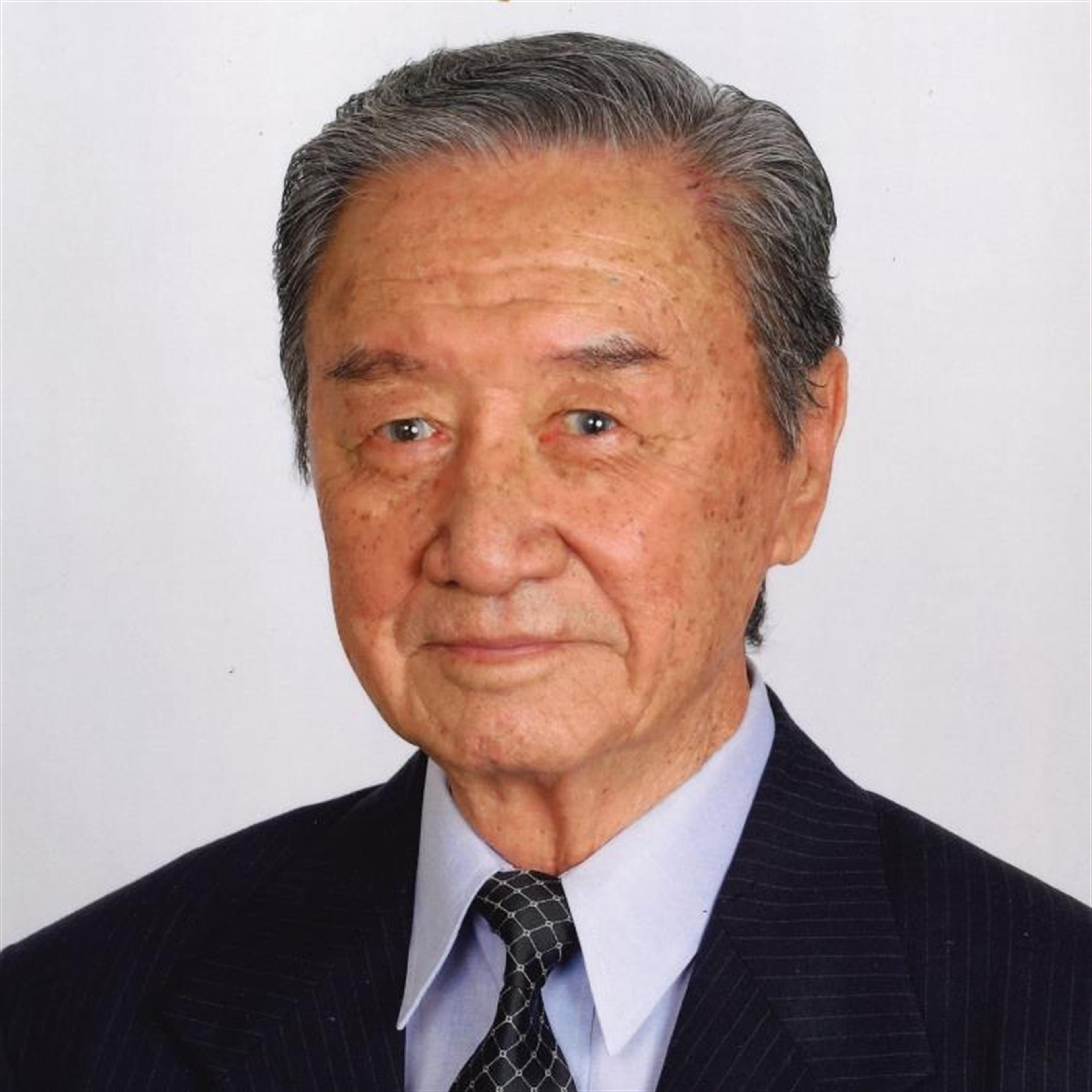 Joseph J Koo