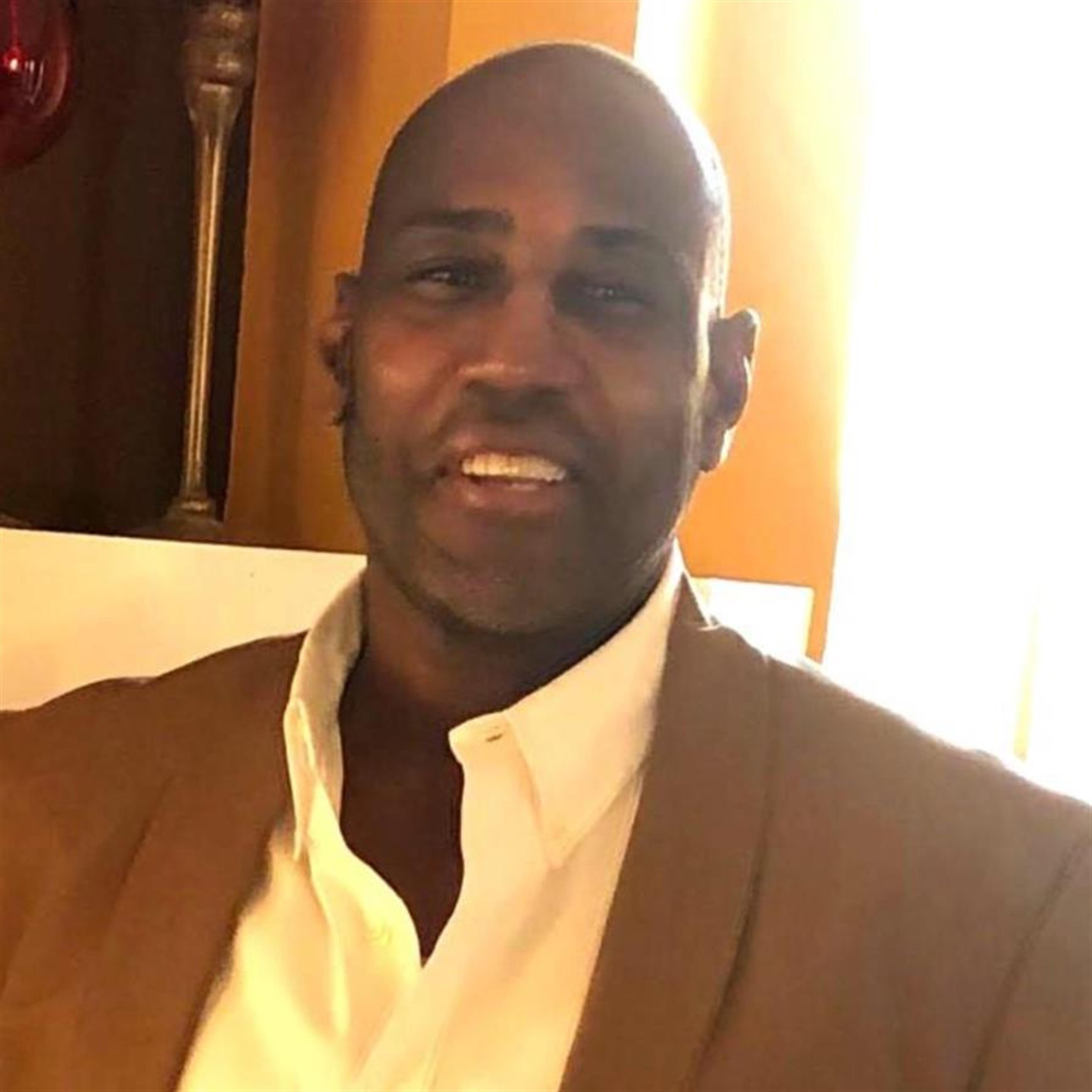 Mr. James Pierce Jr.'s obituary picture